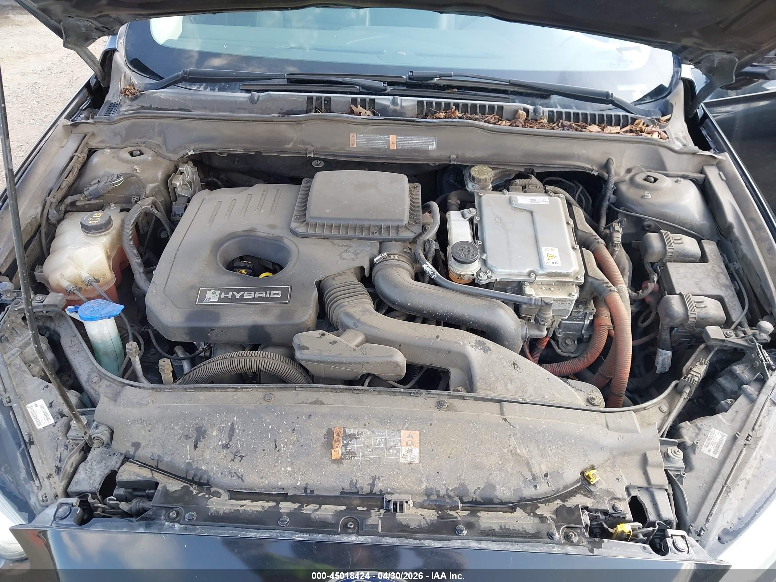 FORD FUSION image 10