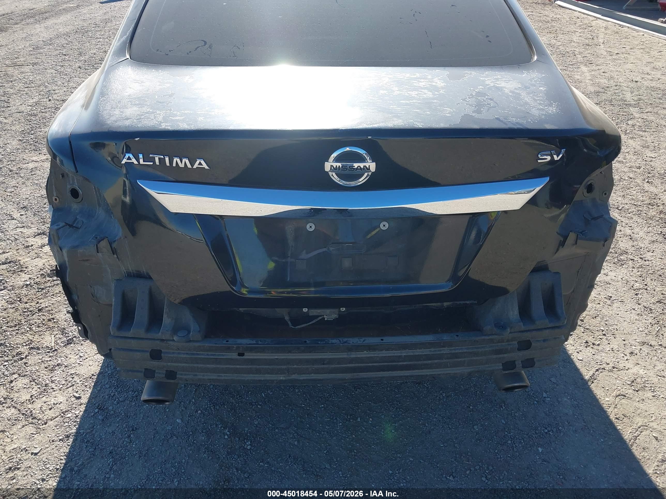 NISSAN ALTIMA image 6