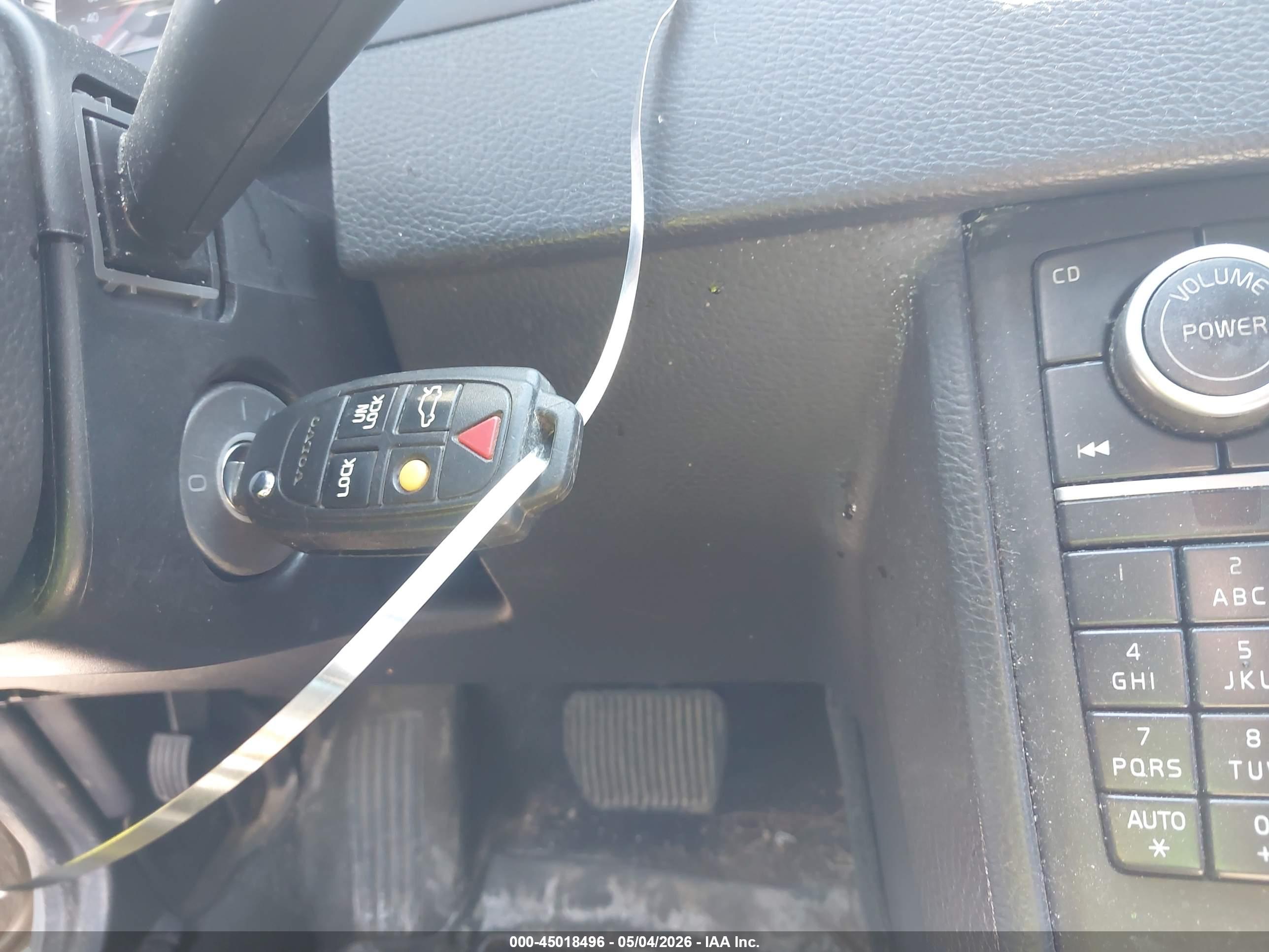 VOLVO XC90 image 11