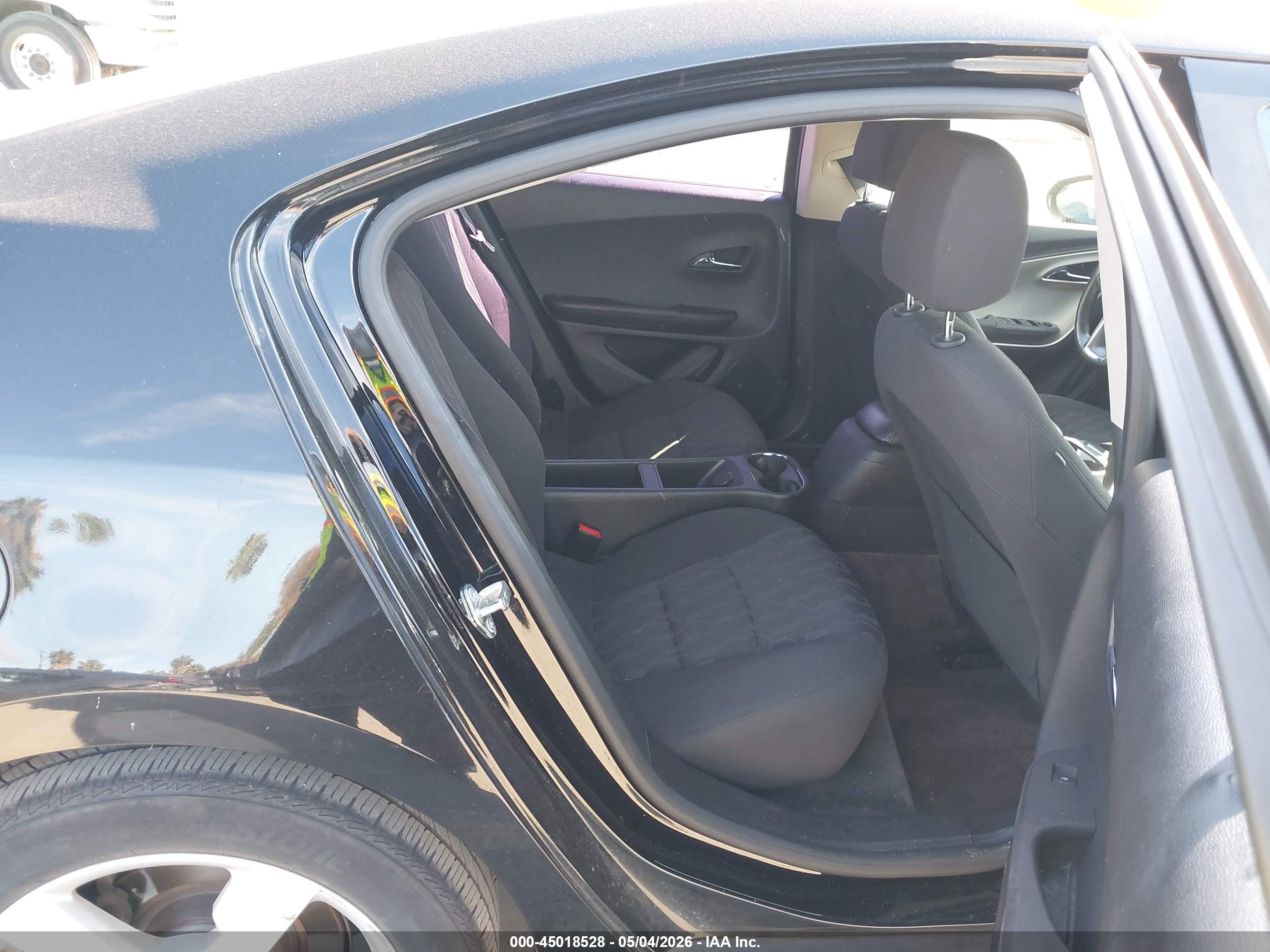 CHEVROLET VOLT image 8