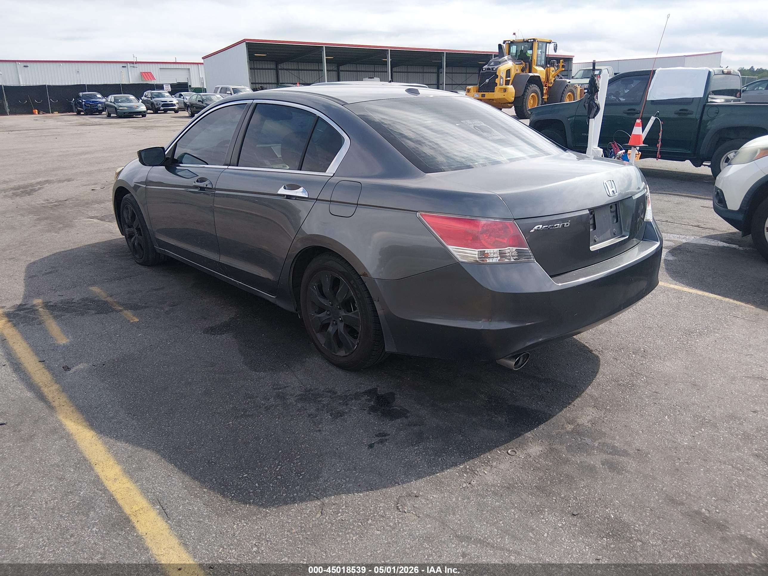 HONDA ACCORD image 3