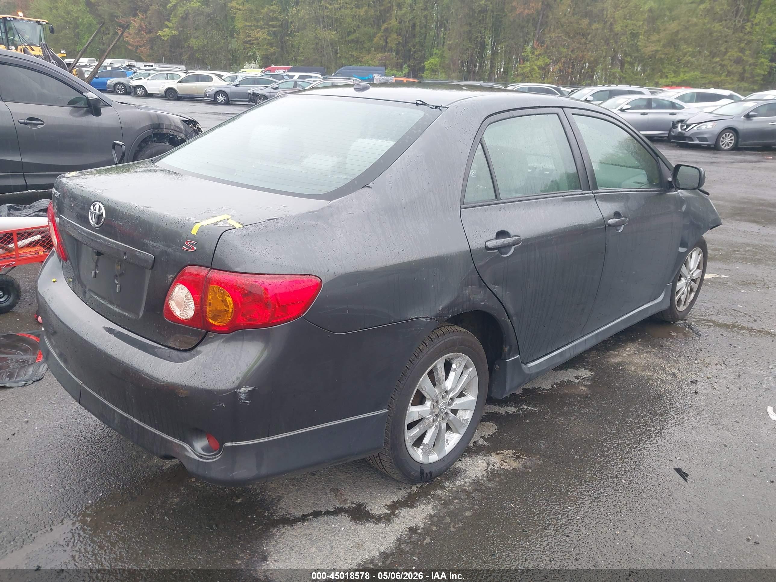 TOYOTA COROLLA image 4