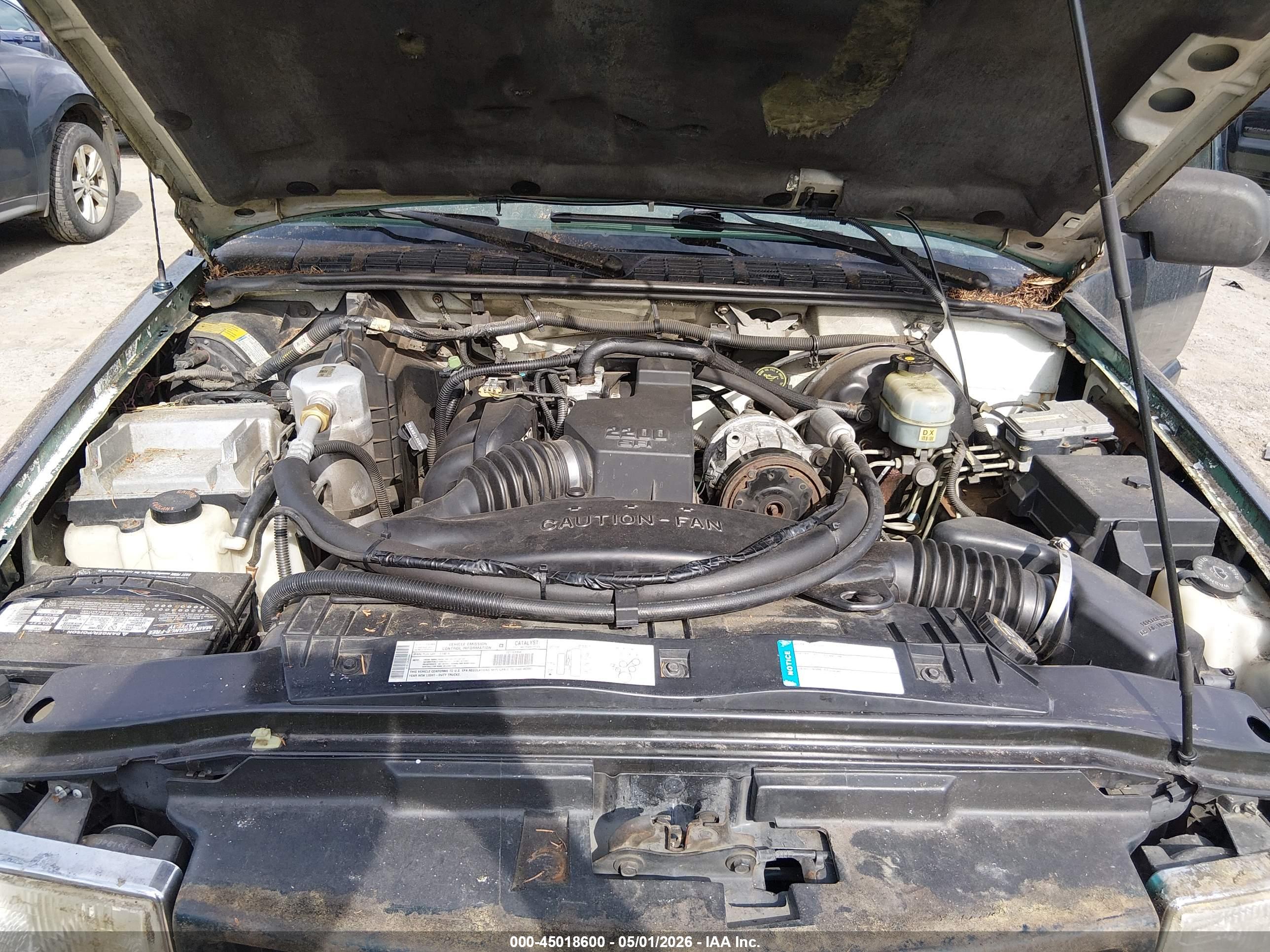 CHEVROLET S-10 image 10