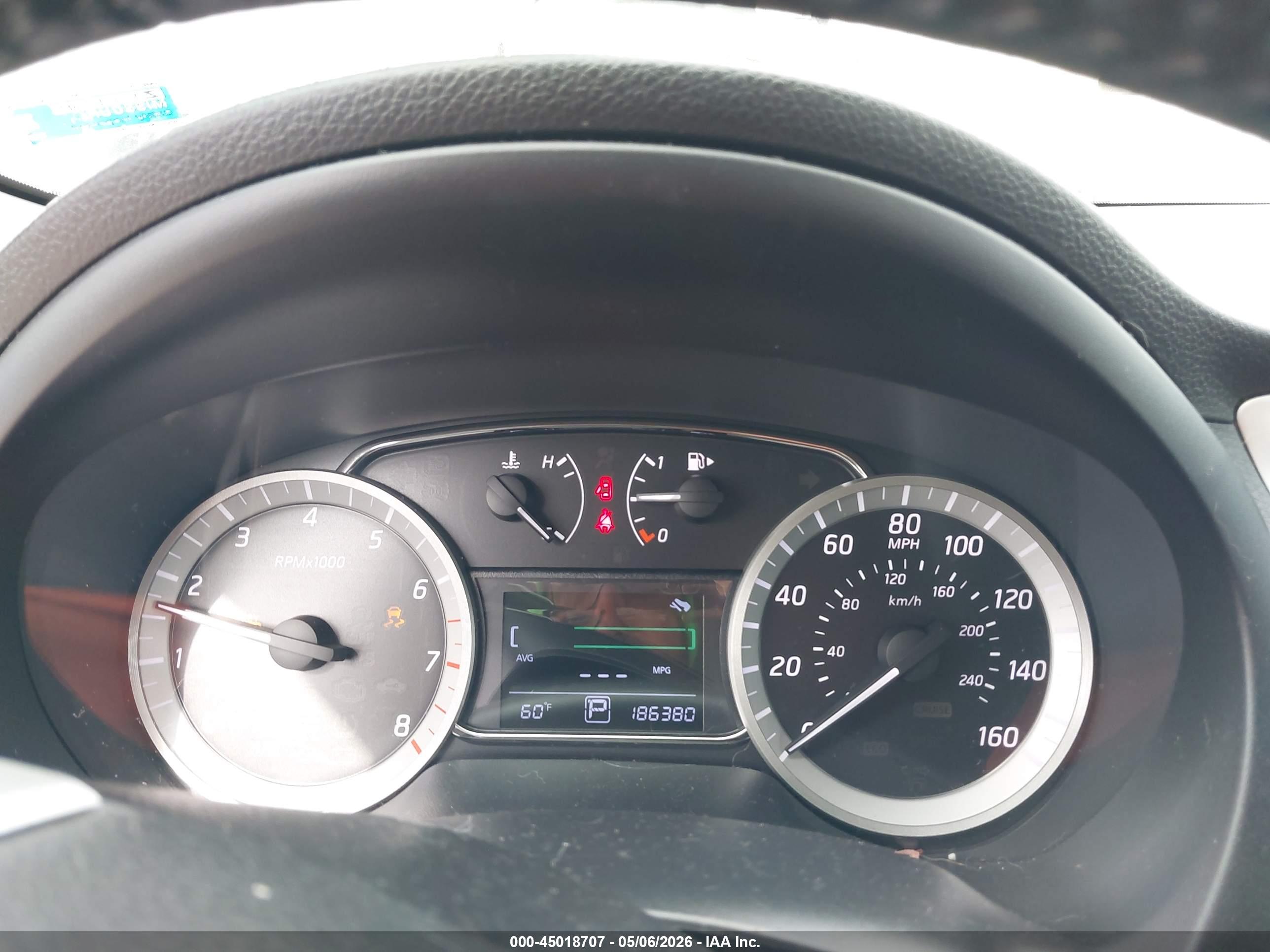 NISSAN SENTRA image 7