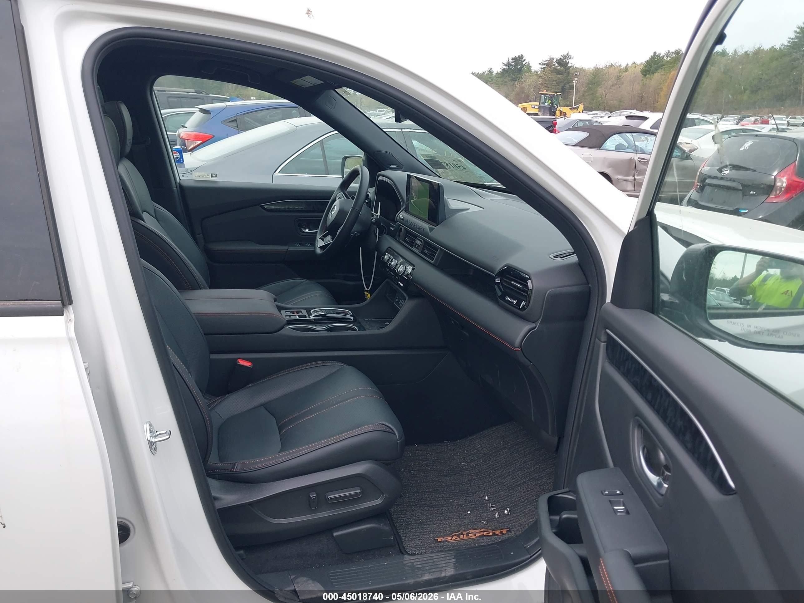 HONDA PASSPORT image 5