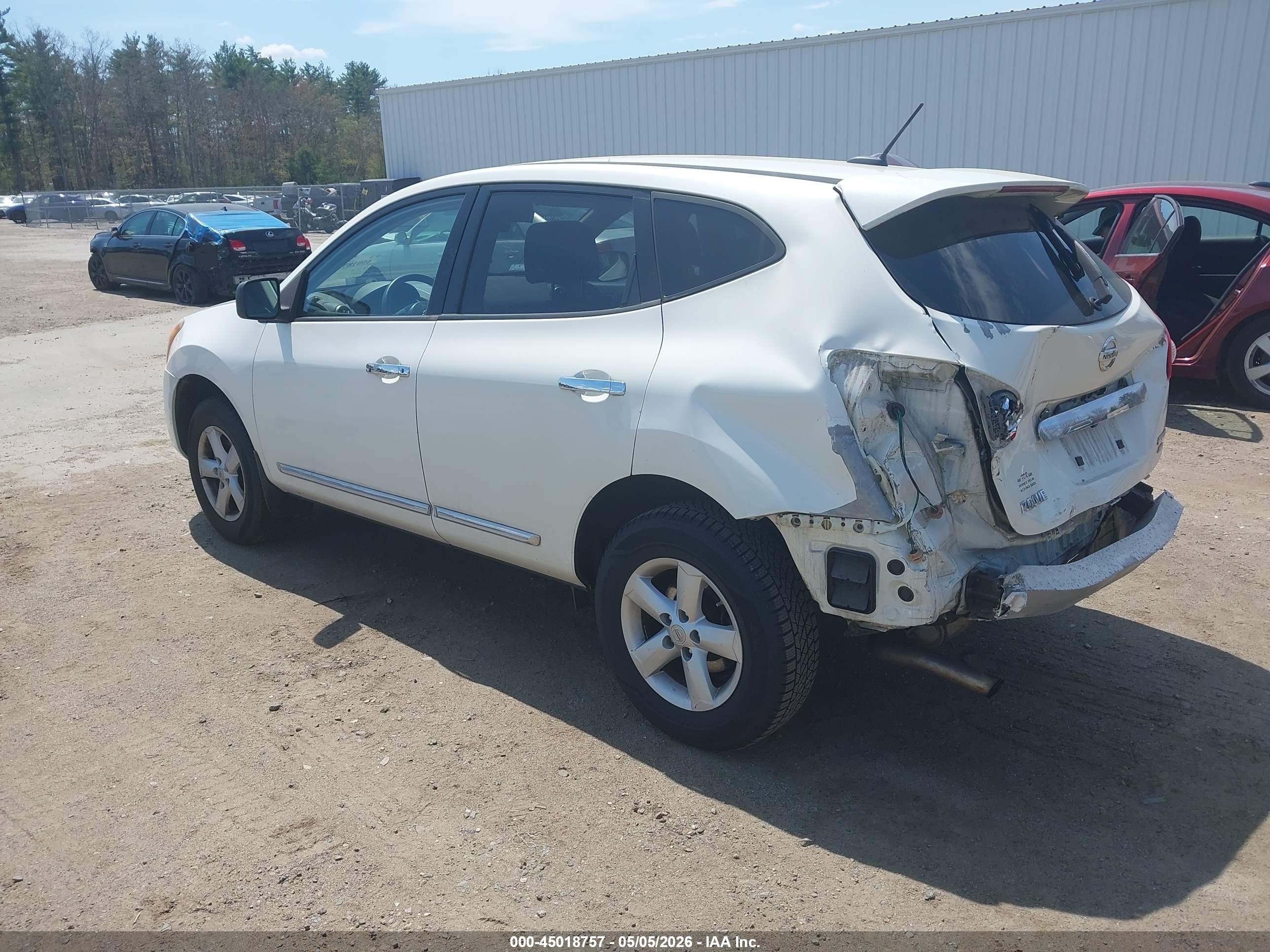 NISSAN ROGUE image 3