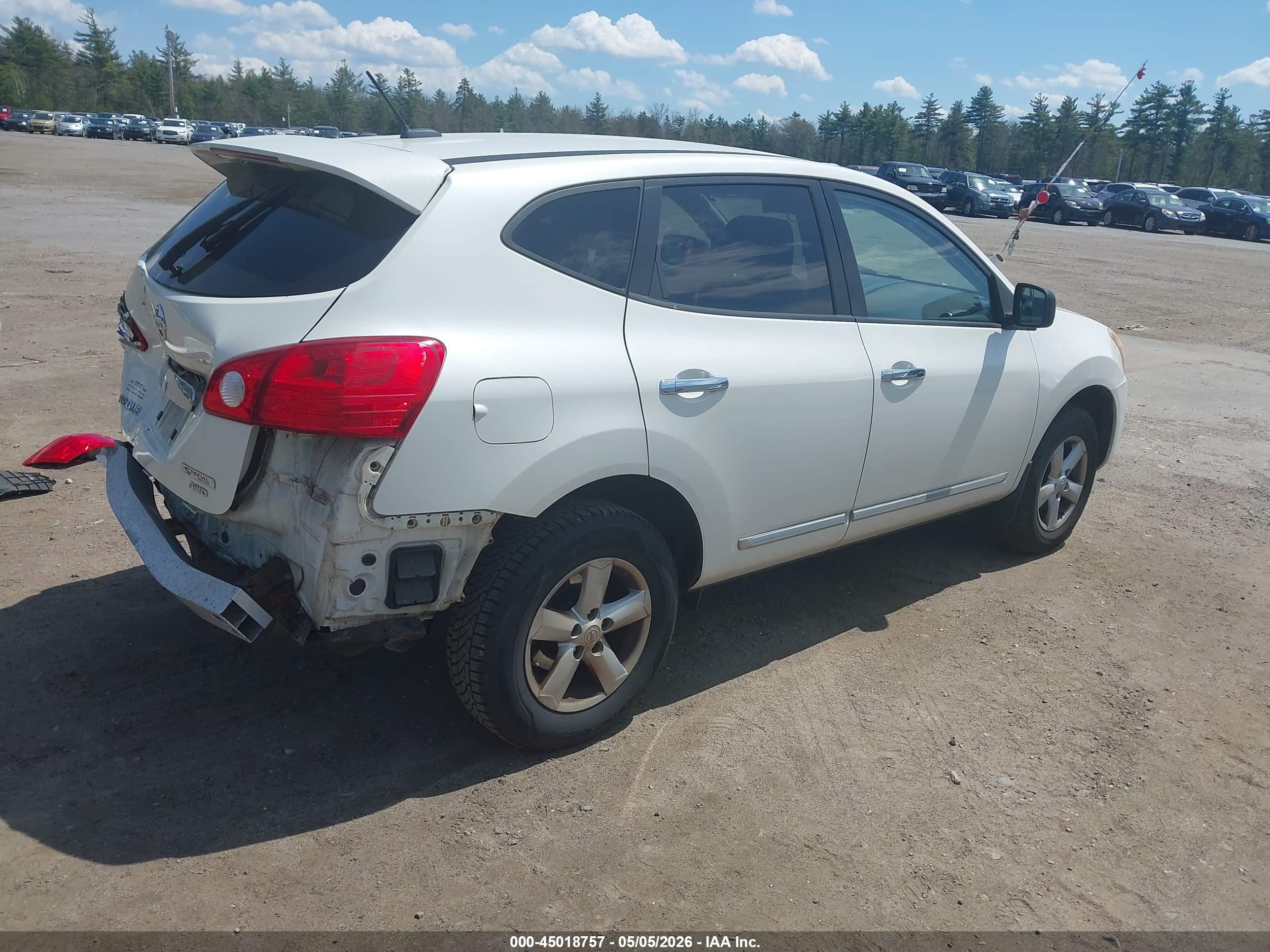 NISSAN ROGUE image 4