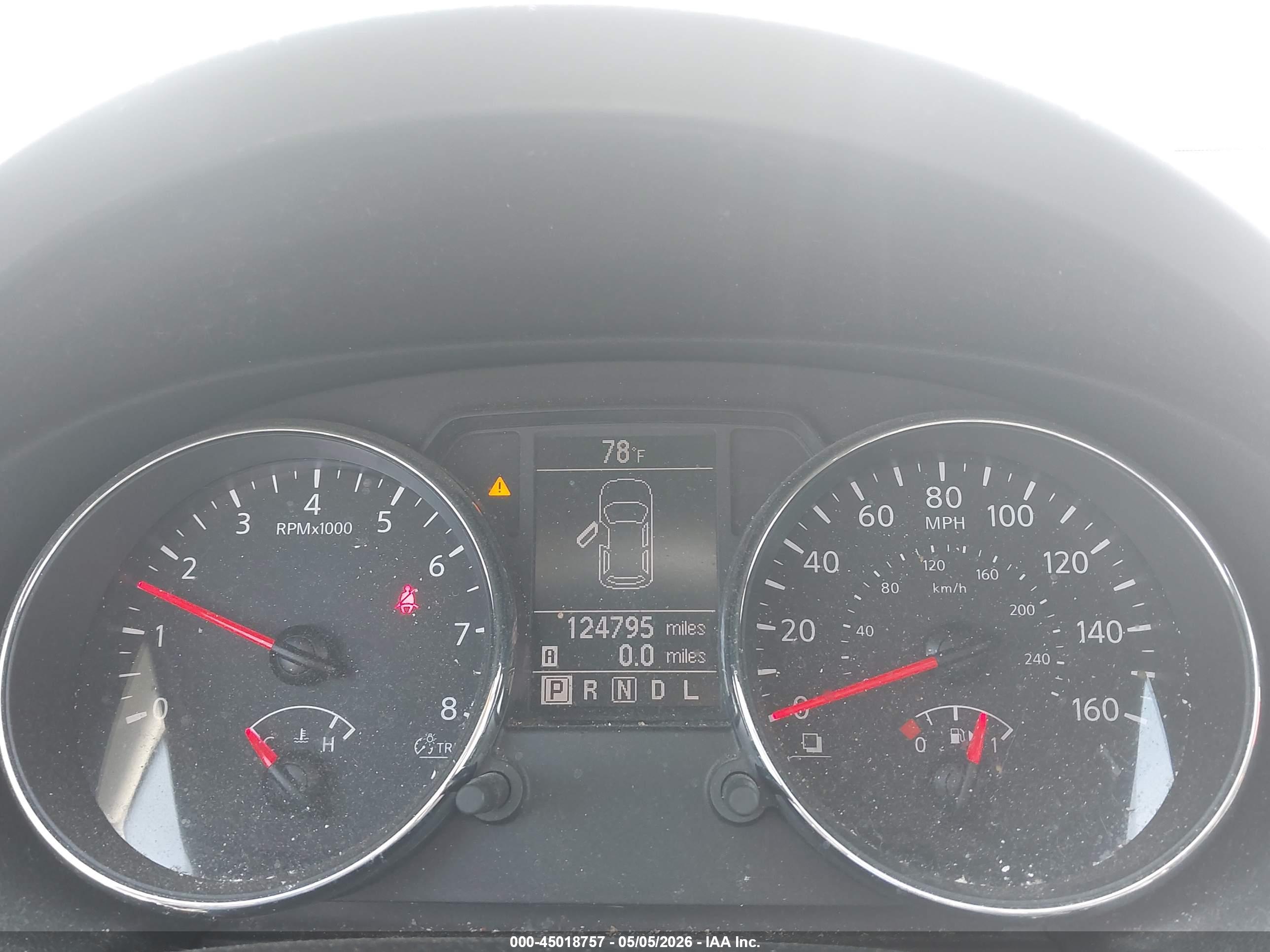 NISSAN ROGUE image 7