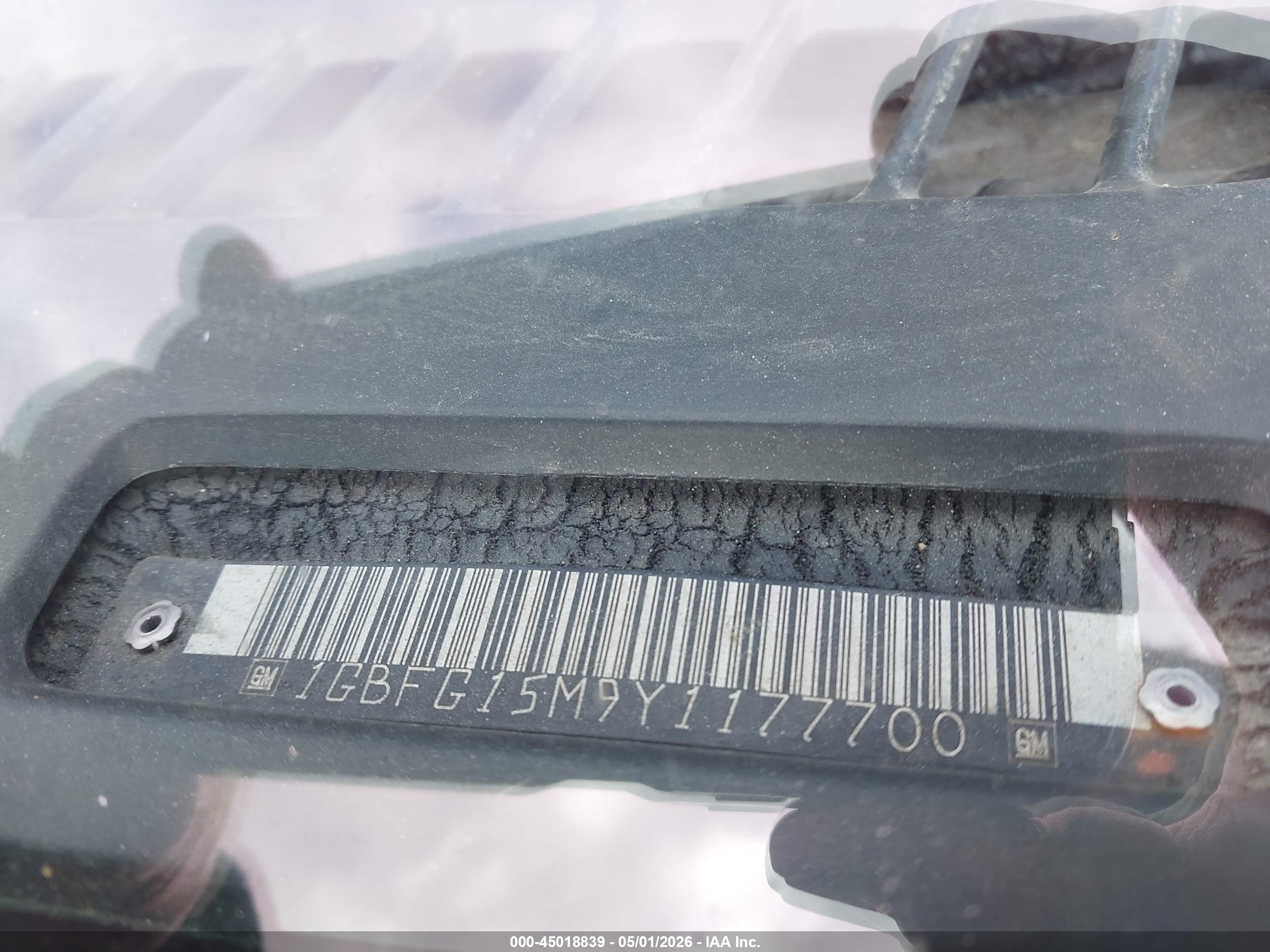 CHEVROLET EXPRESS image 9