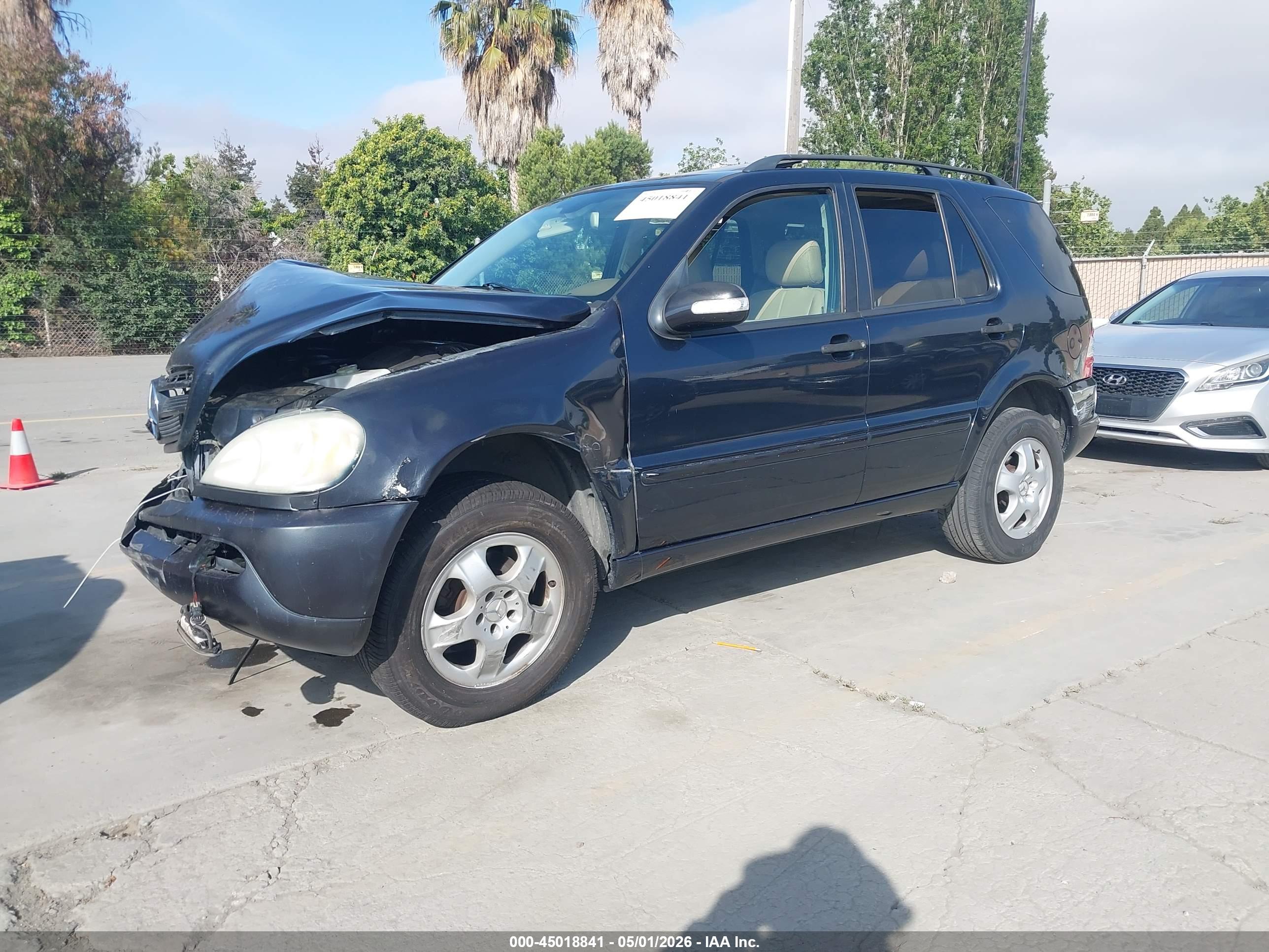 MERCEDES-BENZ ML image 2