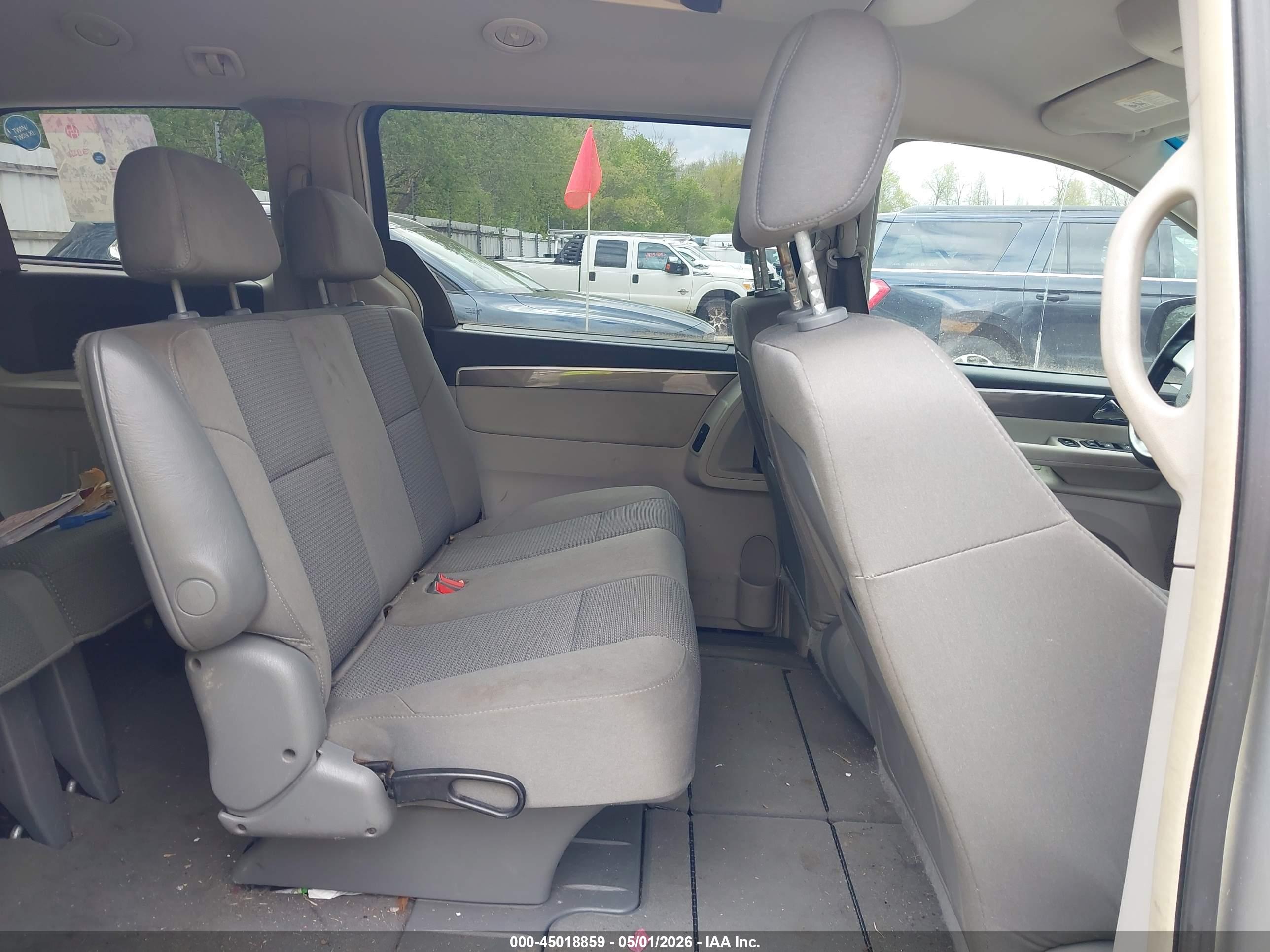 VOLKSWAGEN ROUTAN image 8