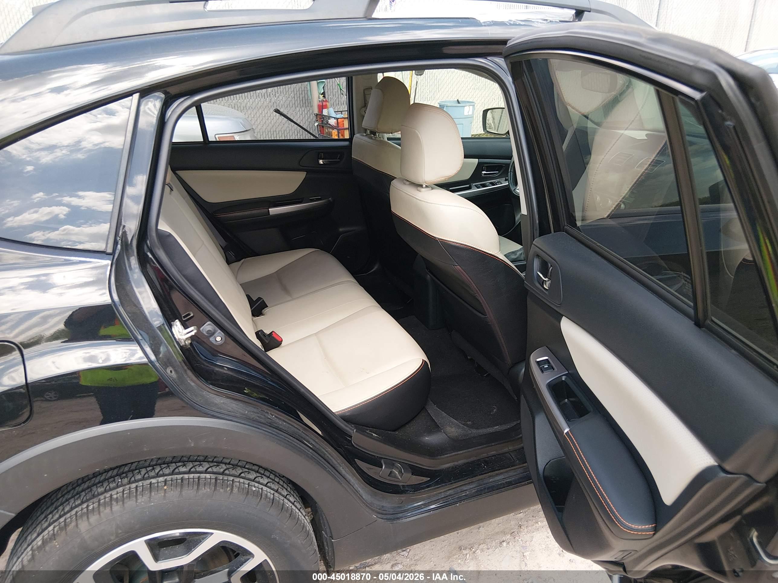 SUBARU CROSSTREK image 5