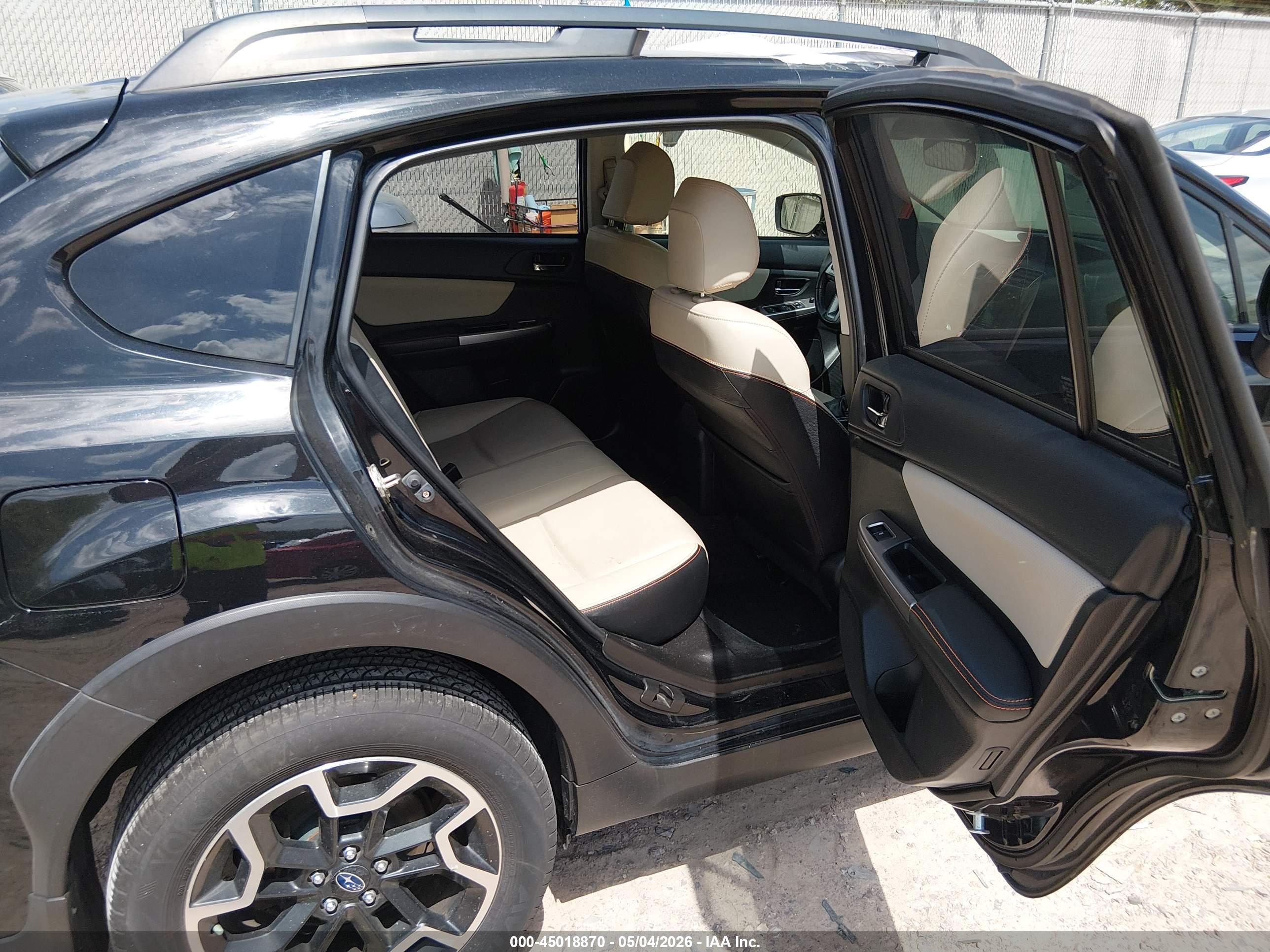 SUBARU CROSSTREK image 8