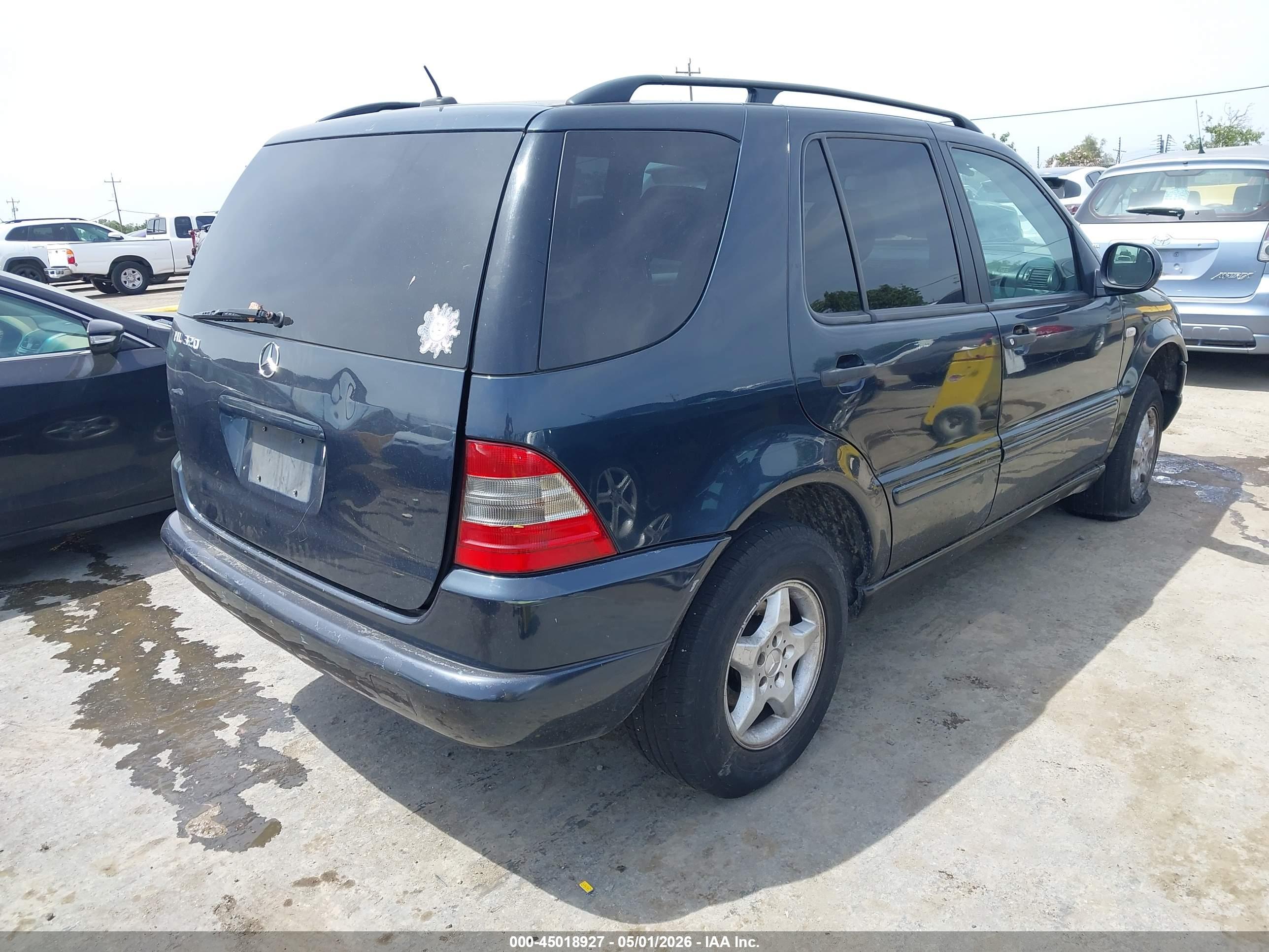 MERCEDES-BENZ ML image 4