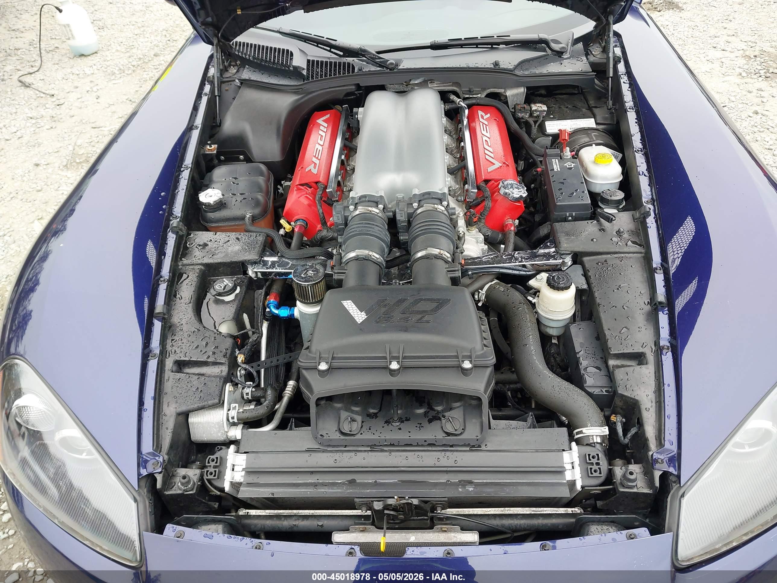 DODGE VIPER image 10