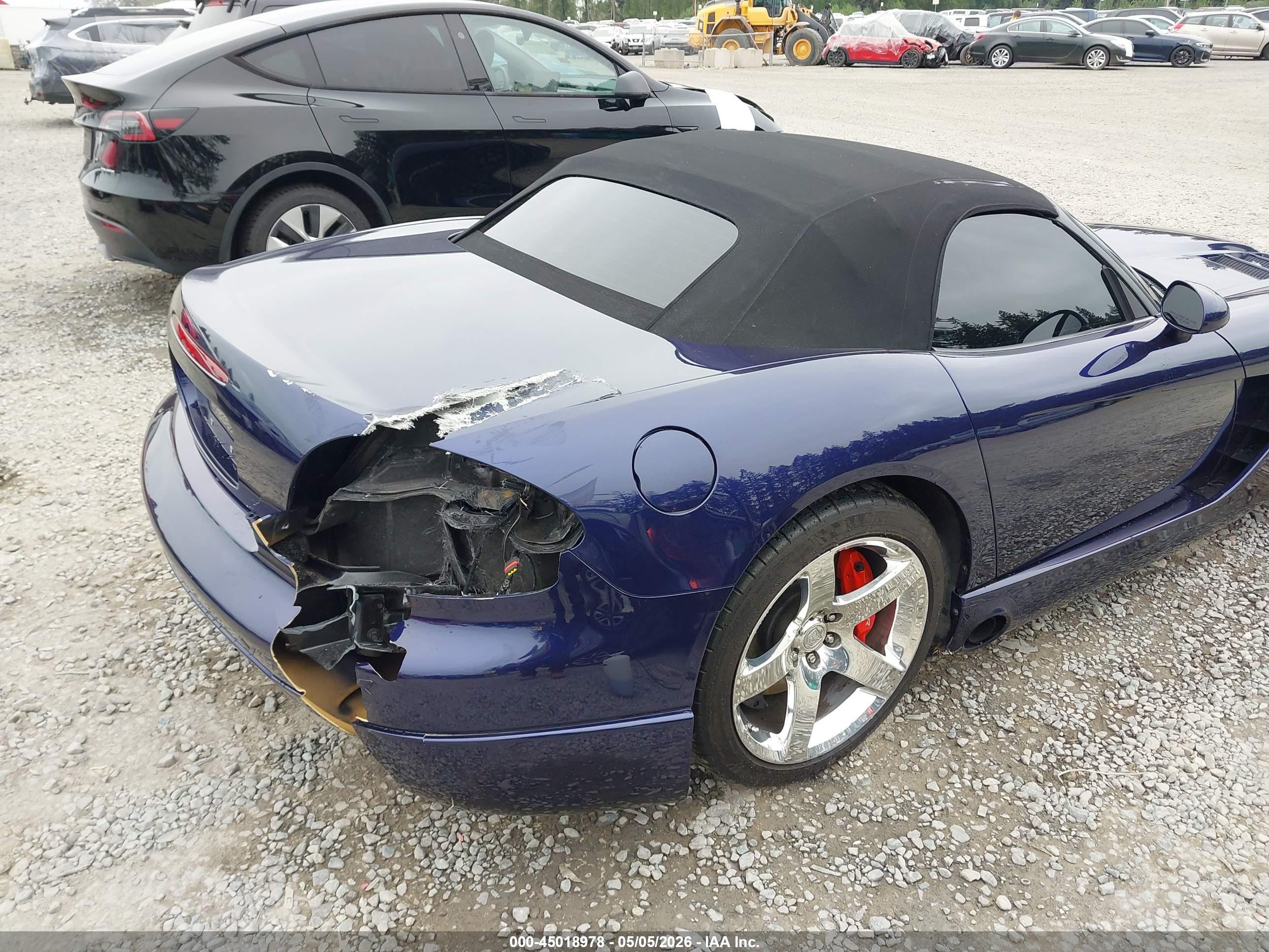 DODGE VIPER image 6