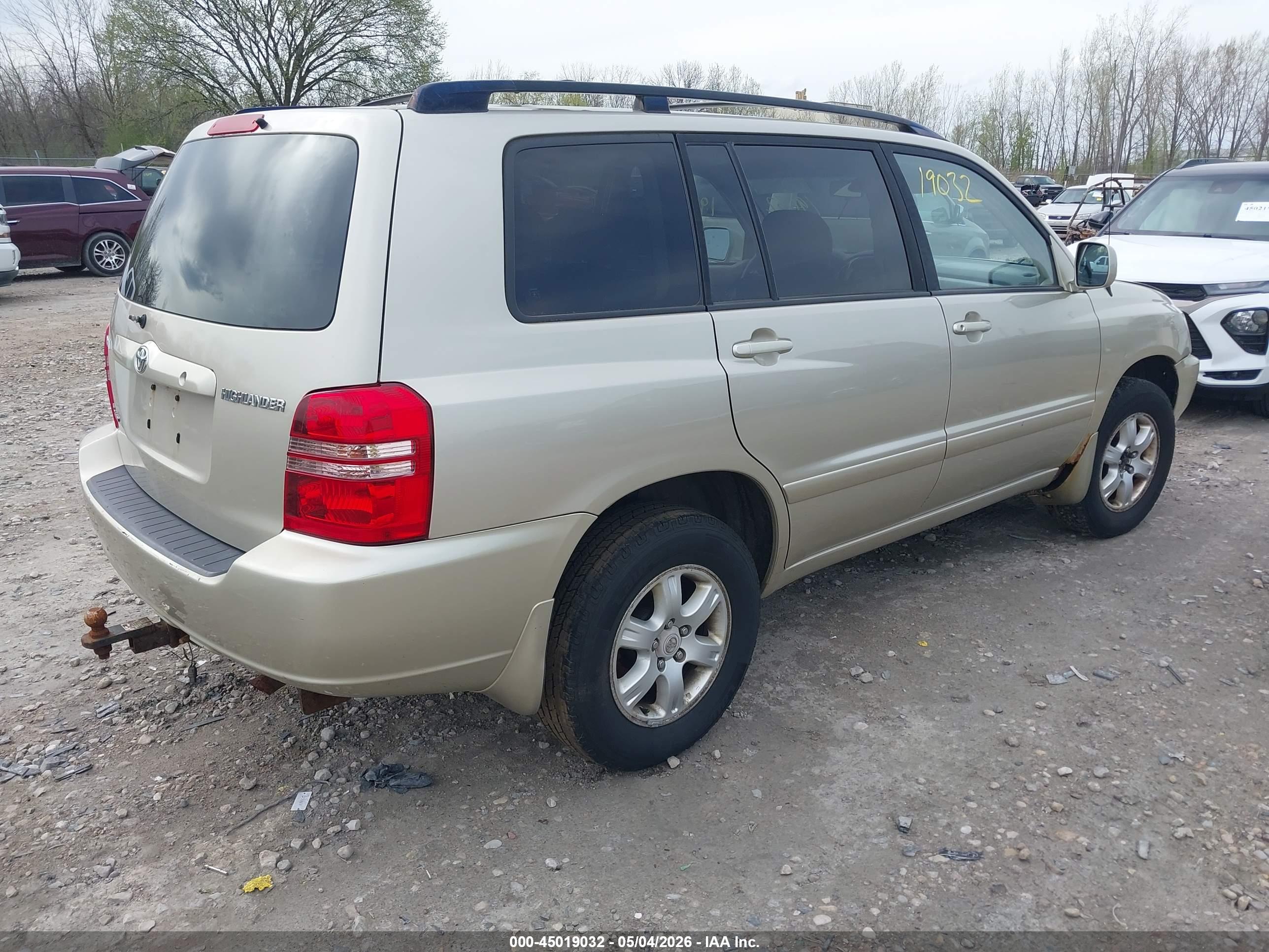 TOYOTA HIGHLANDER image 4