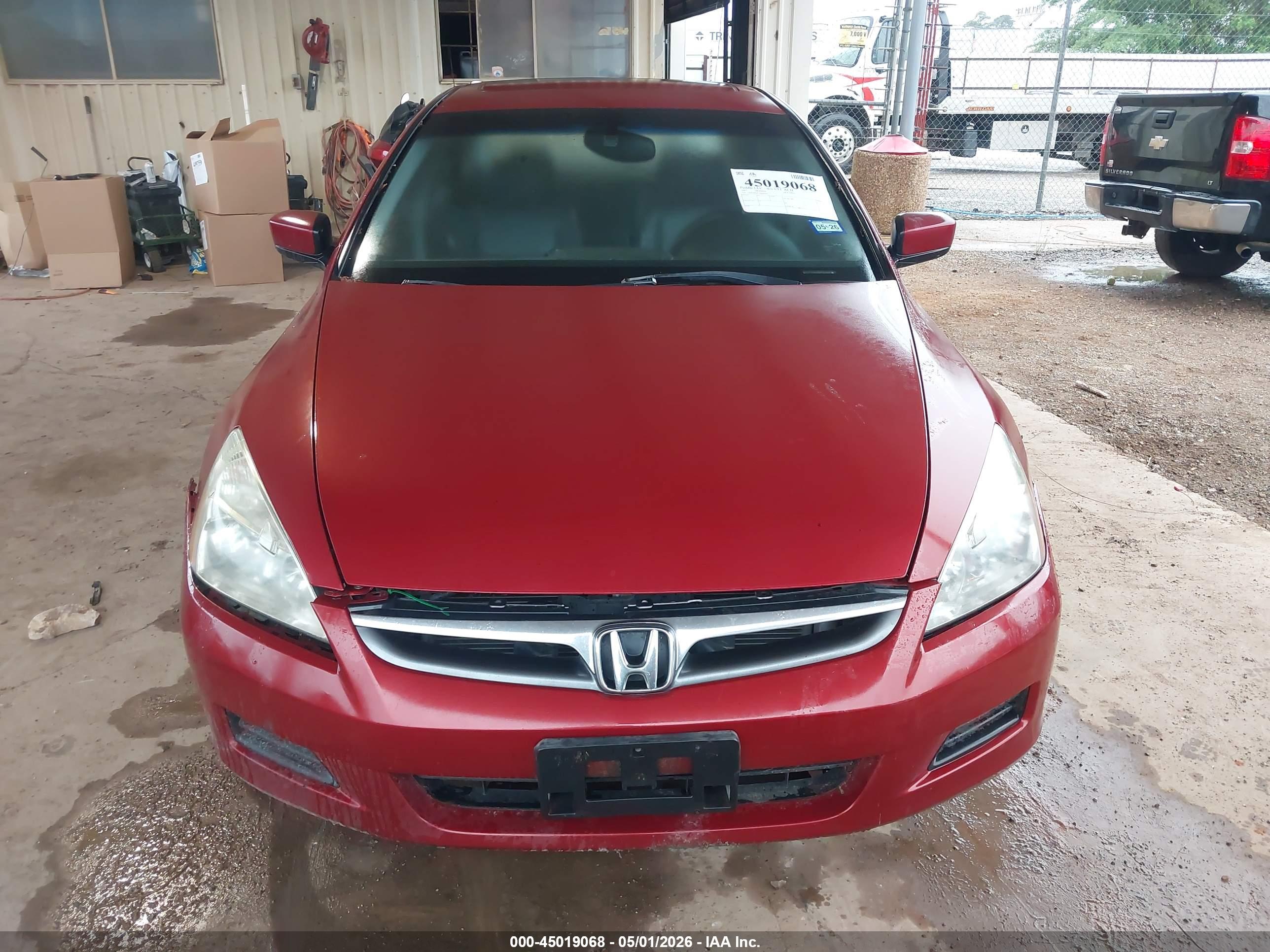 HONDA ACCORD image 6