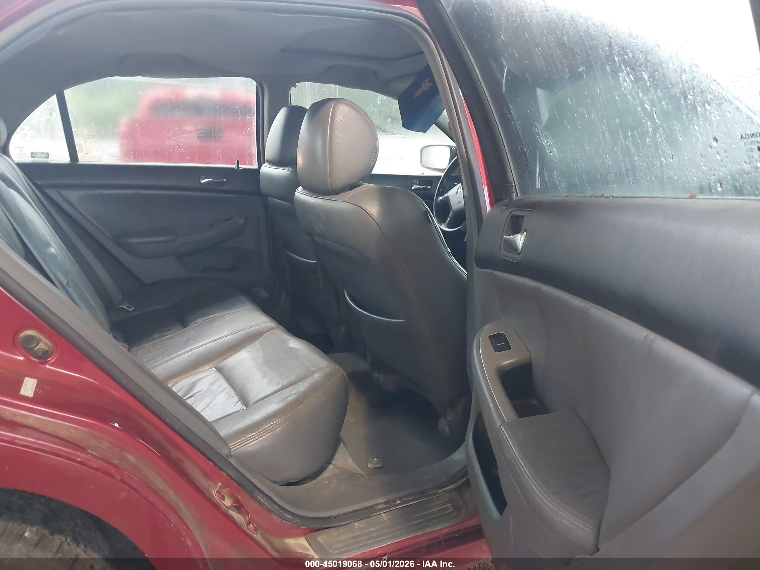 HONDA ACCORD image 8