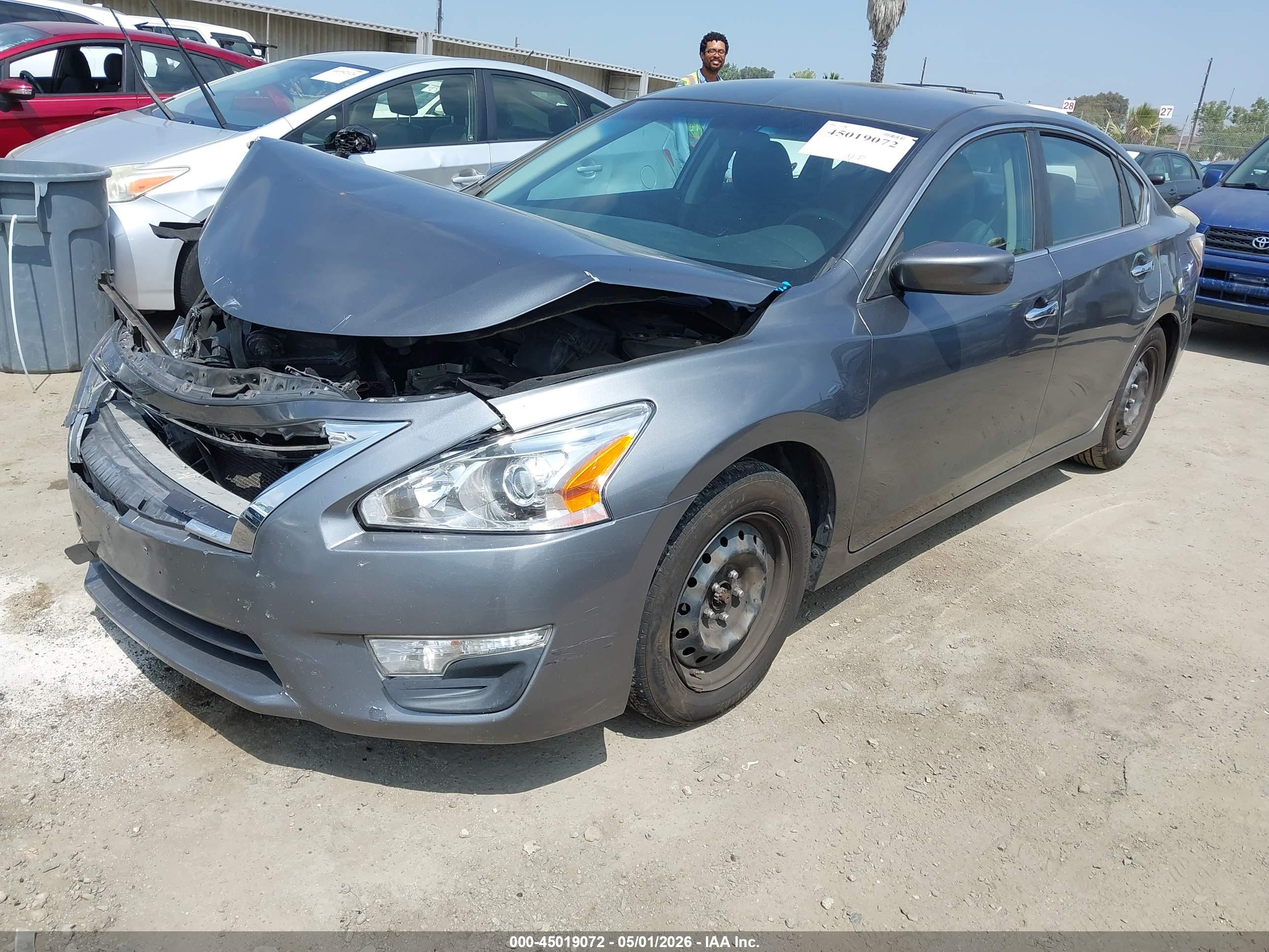NISSAN ALTIMA image 2