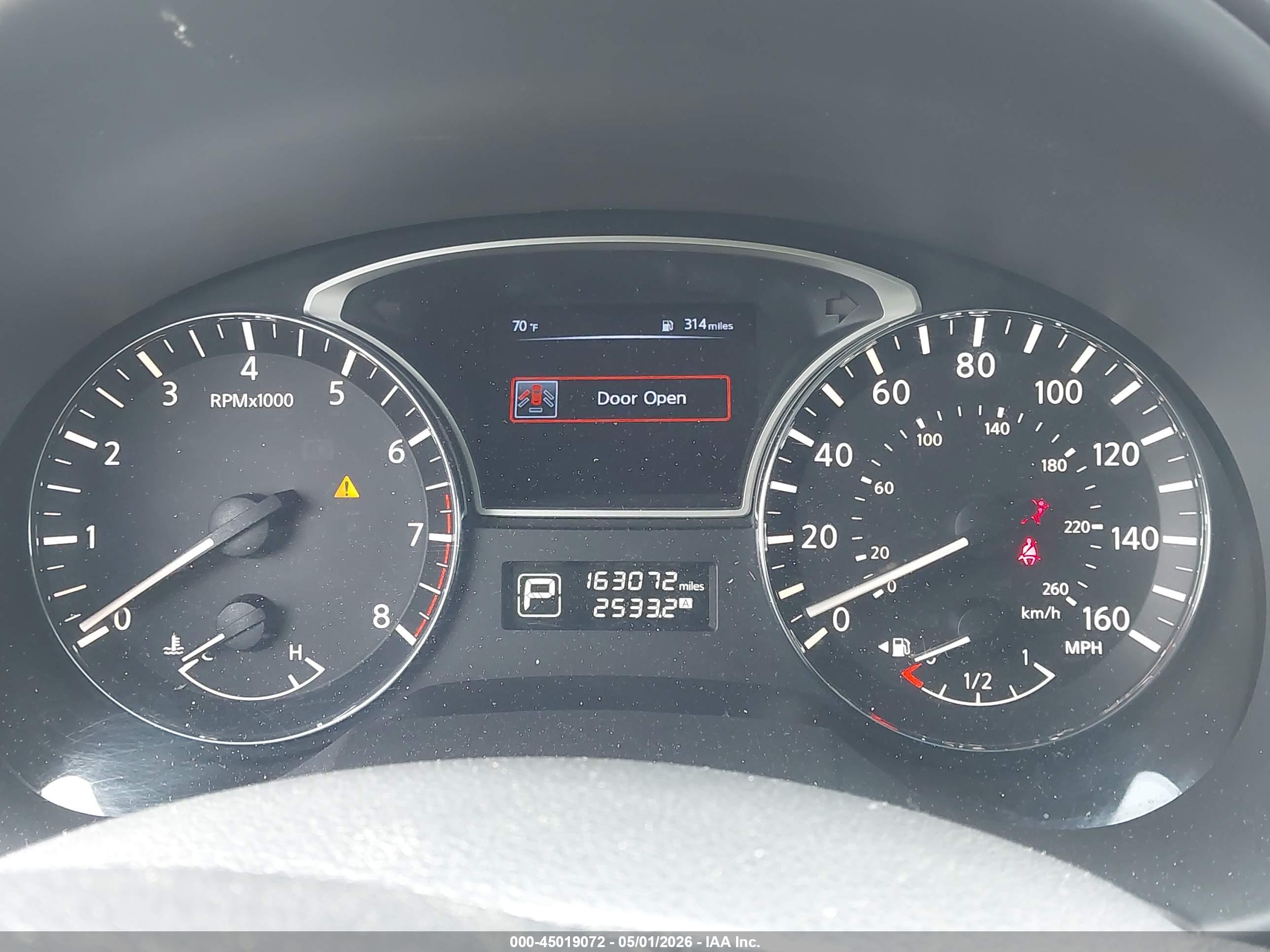 NISSAN ALTIMA image 7
