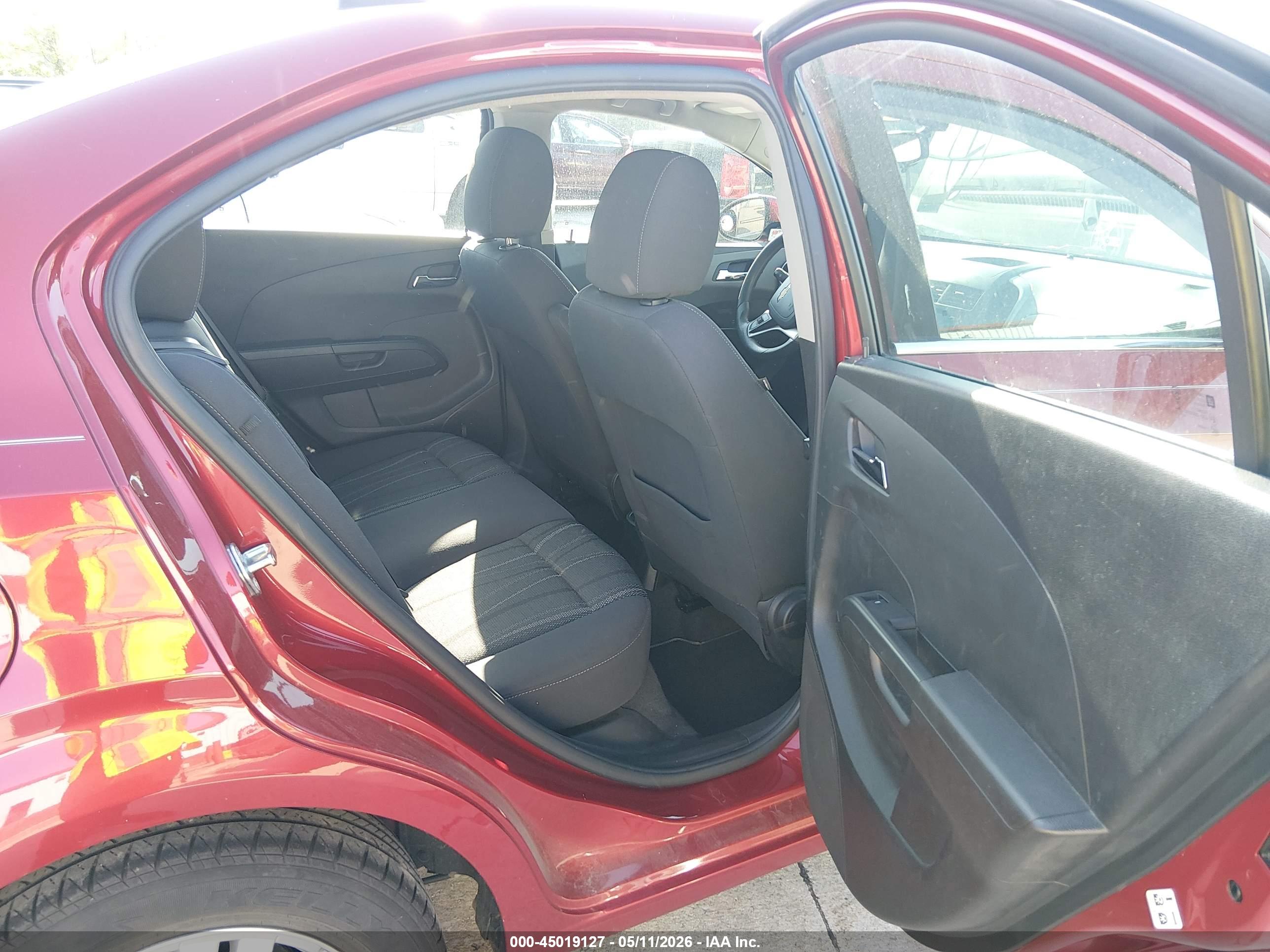 CHEVROLET SONIC image 8