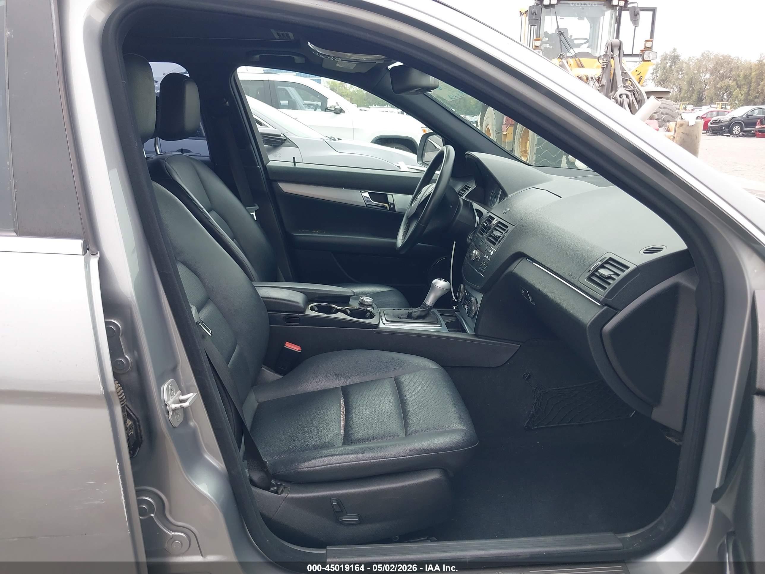 MERCEDES-BENZ C image 5
