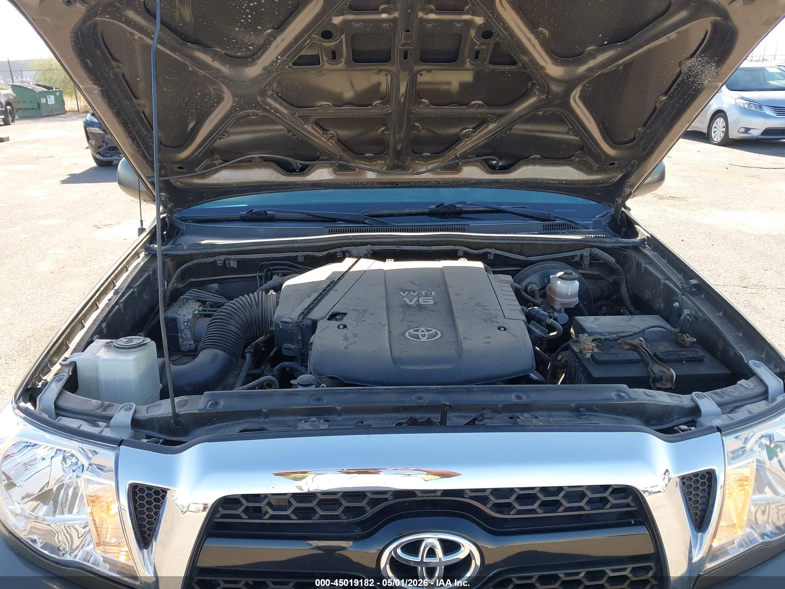 TOYOTA TACOMA image 10