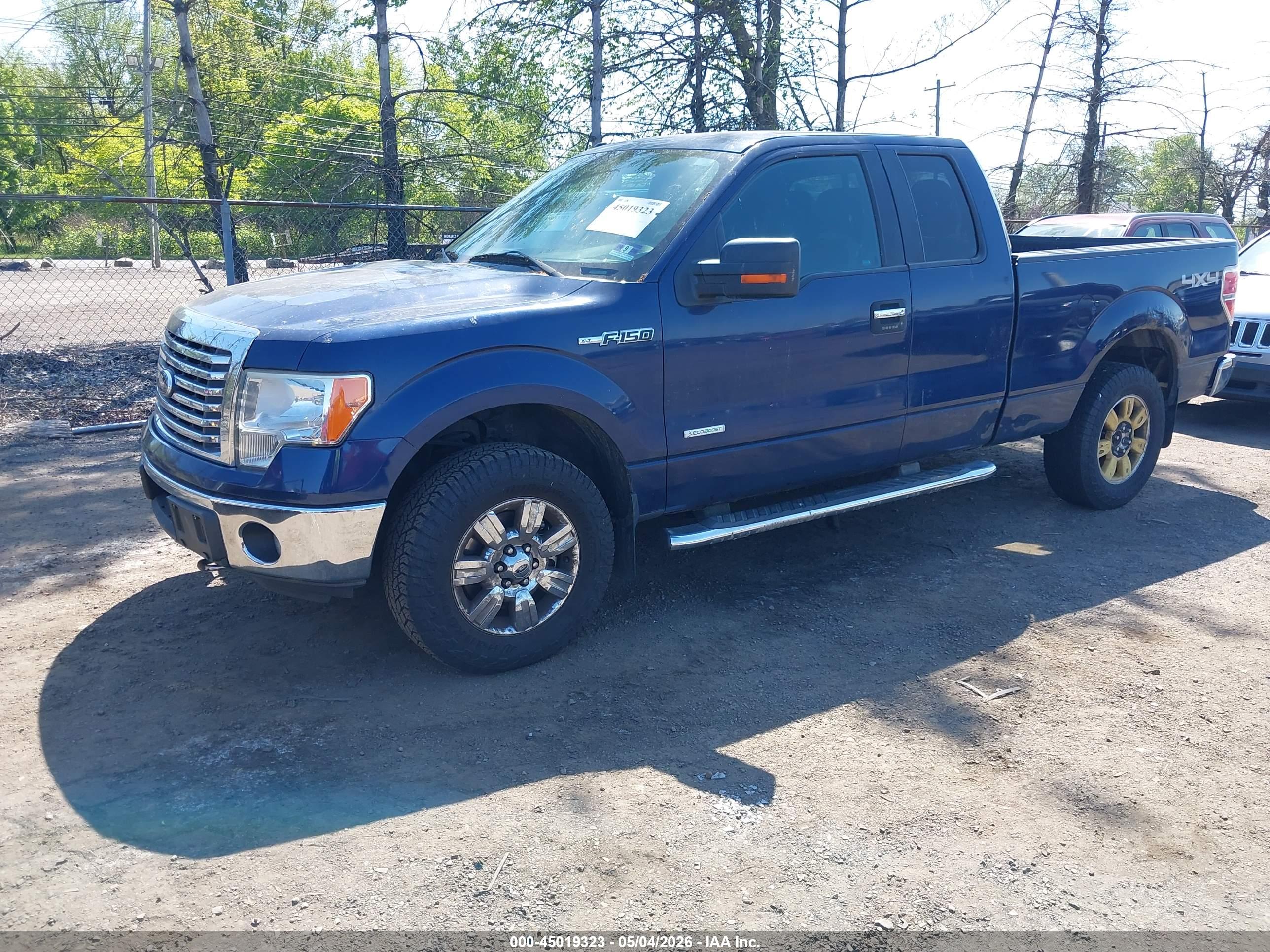 FORD F-150 image 2