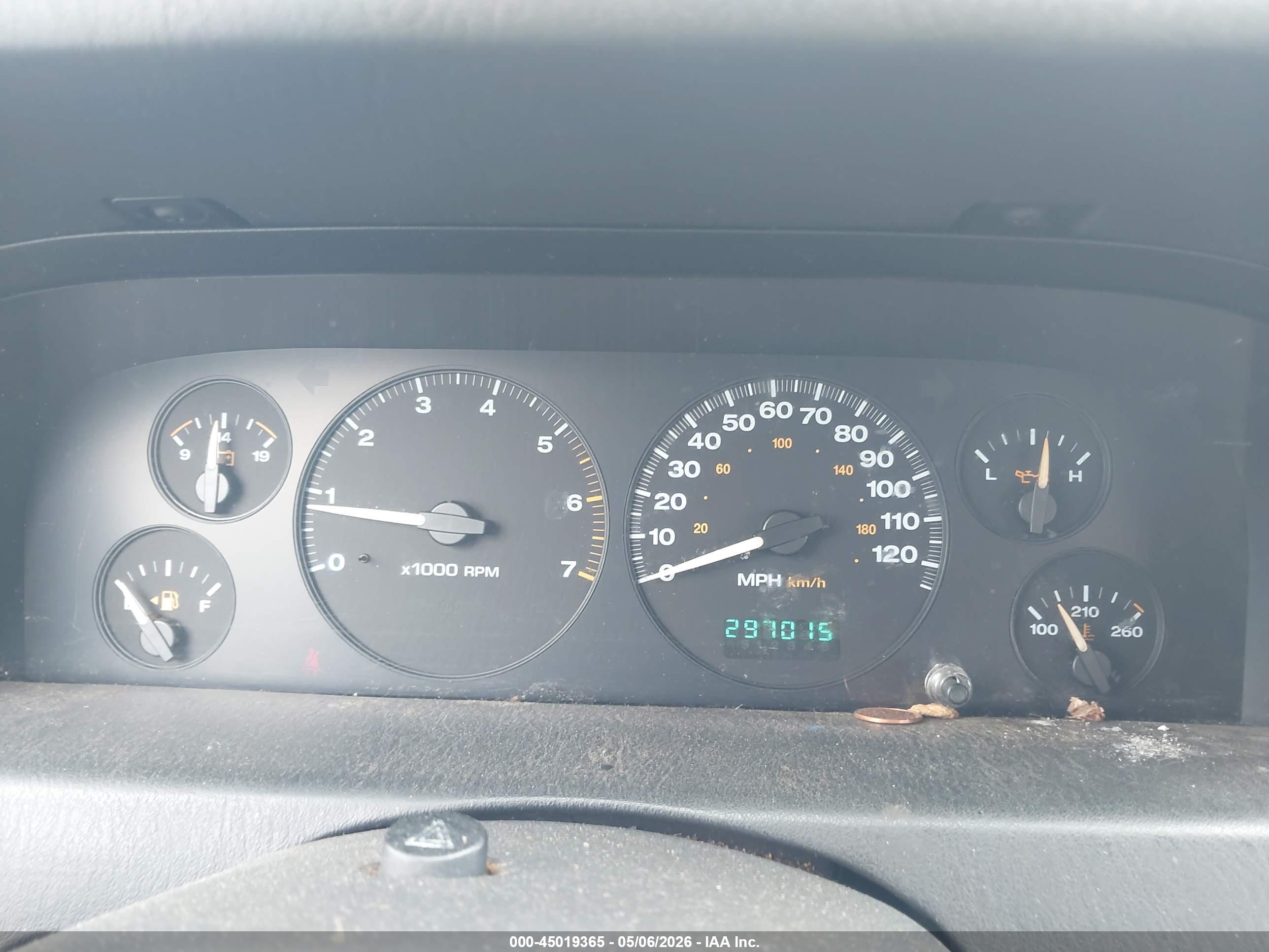 JEEP GRAND image 7