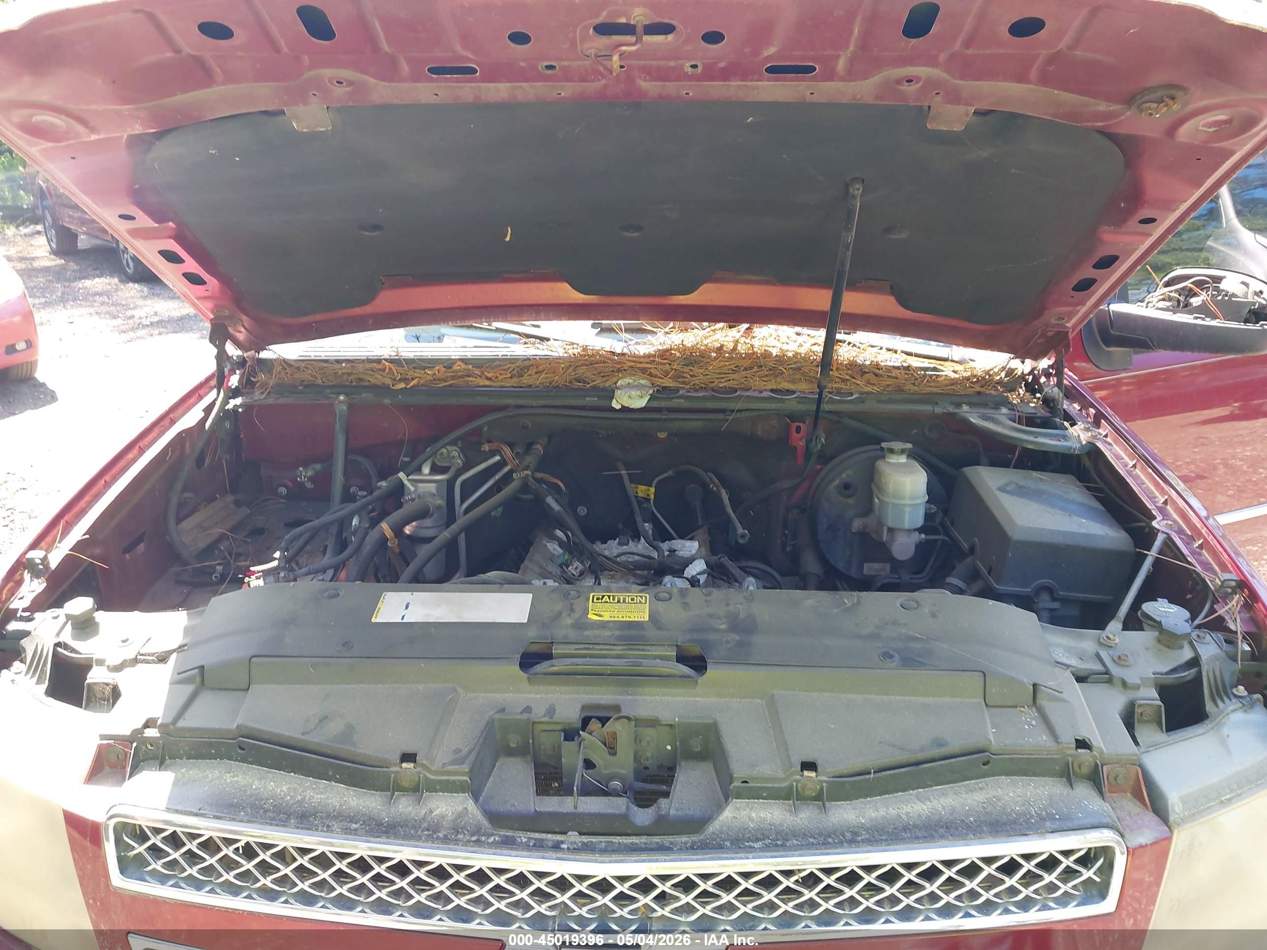 CHEVROLET TAHOE image 10