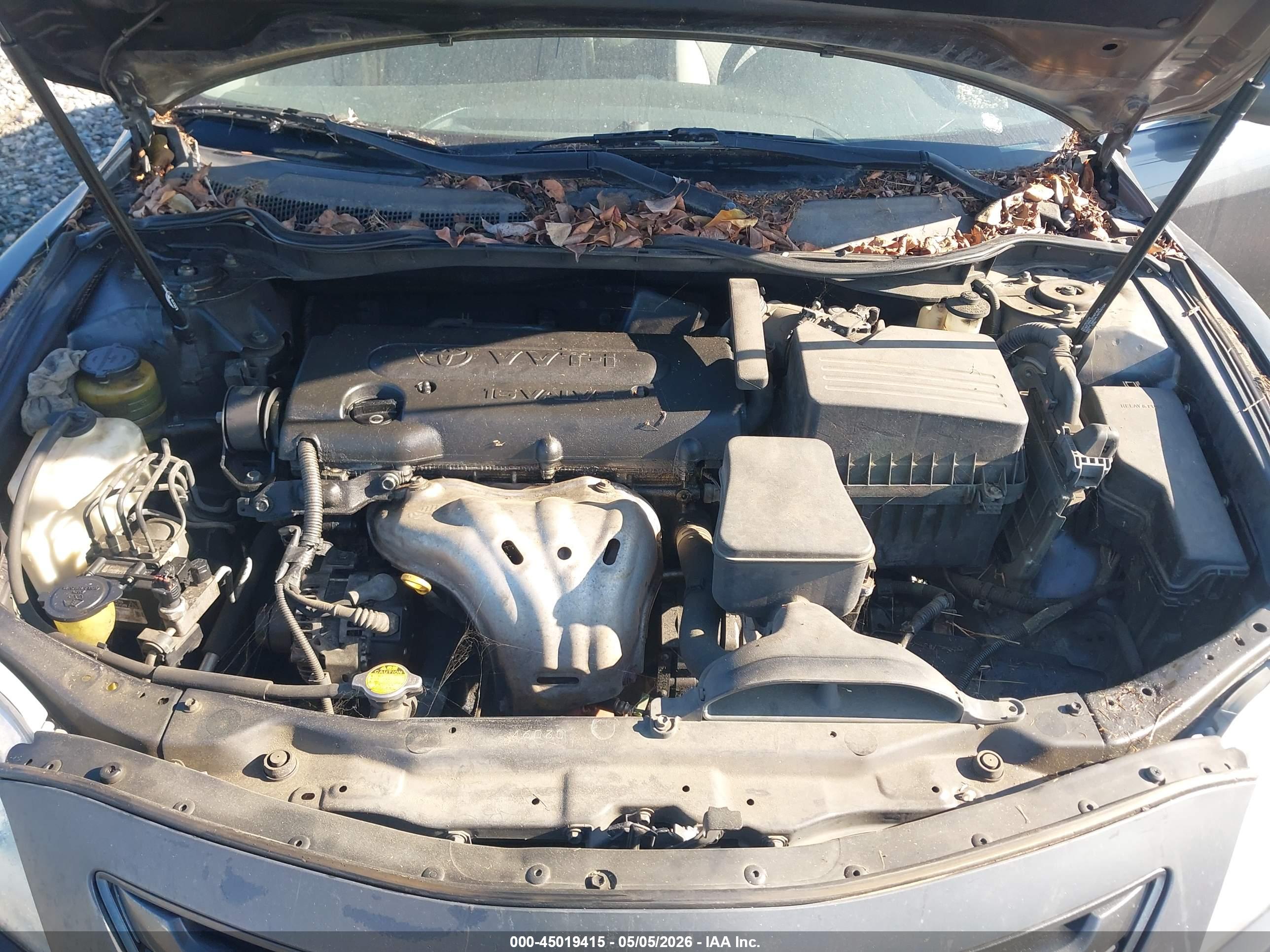 TOYOTA CAMRY image 10