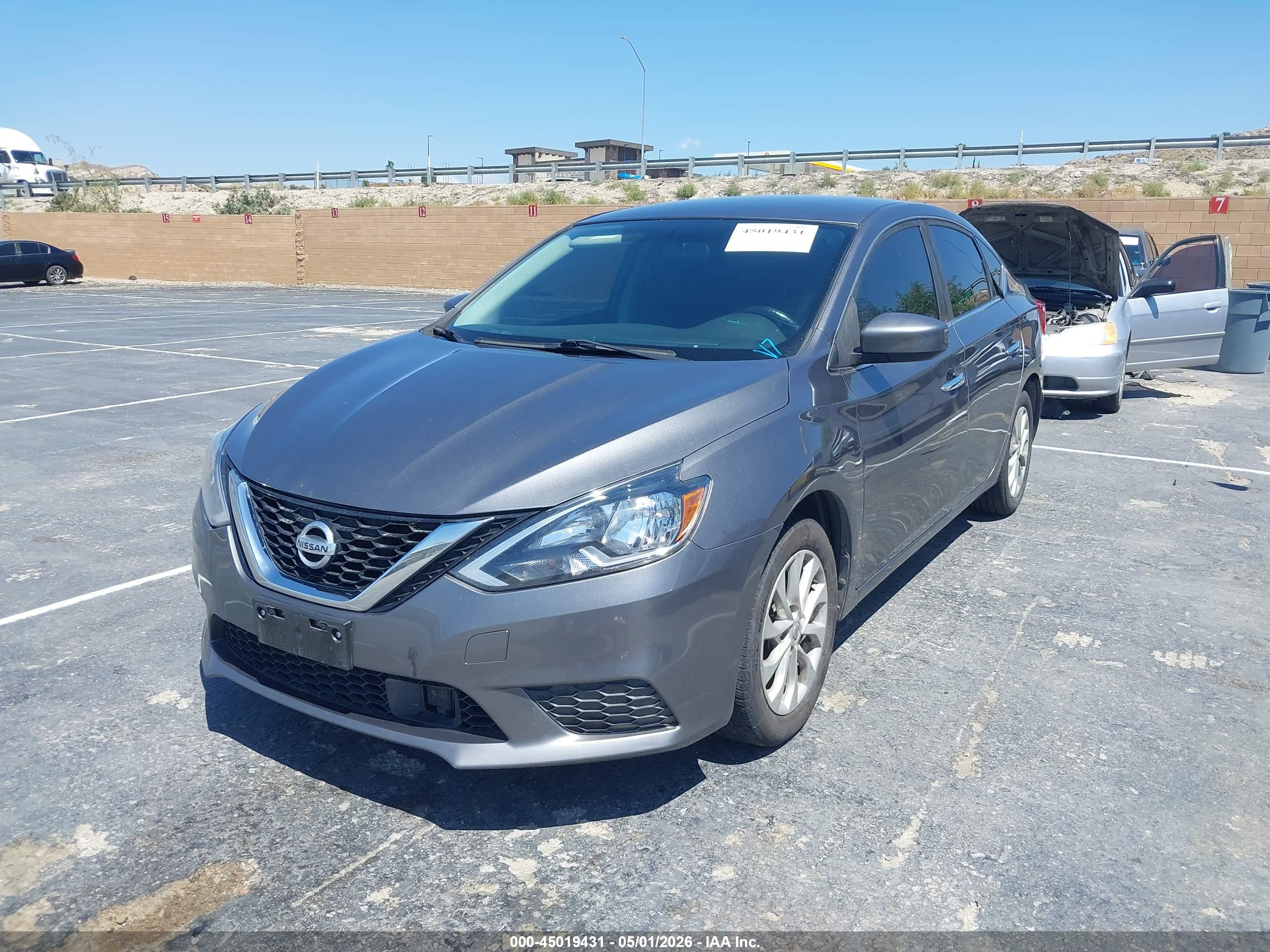 NISSAN SENTRA image 2