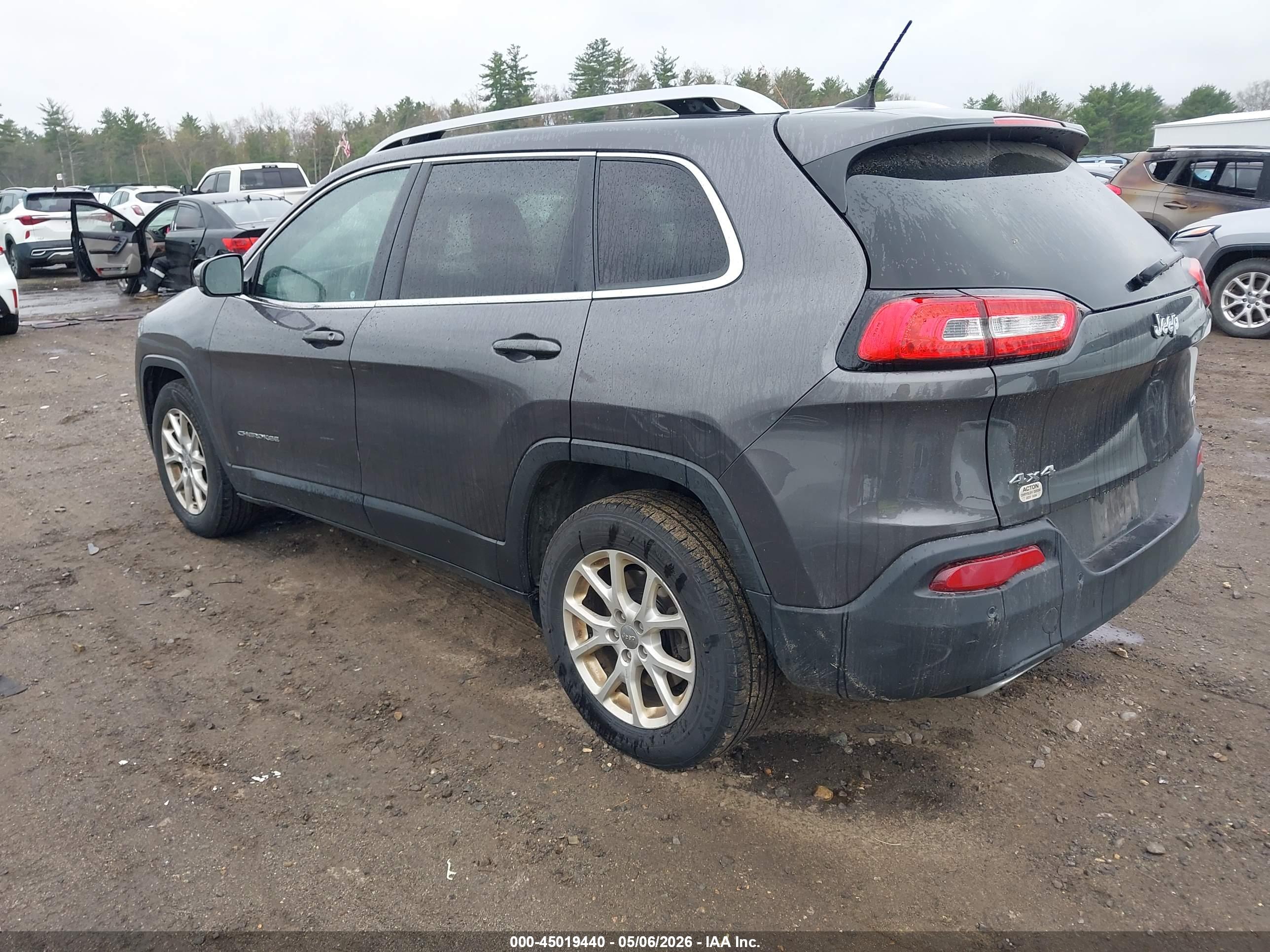 JEEP CHEROKEE image 3
