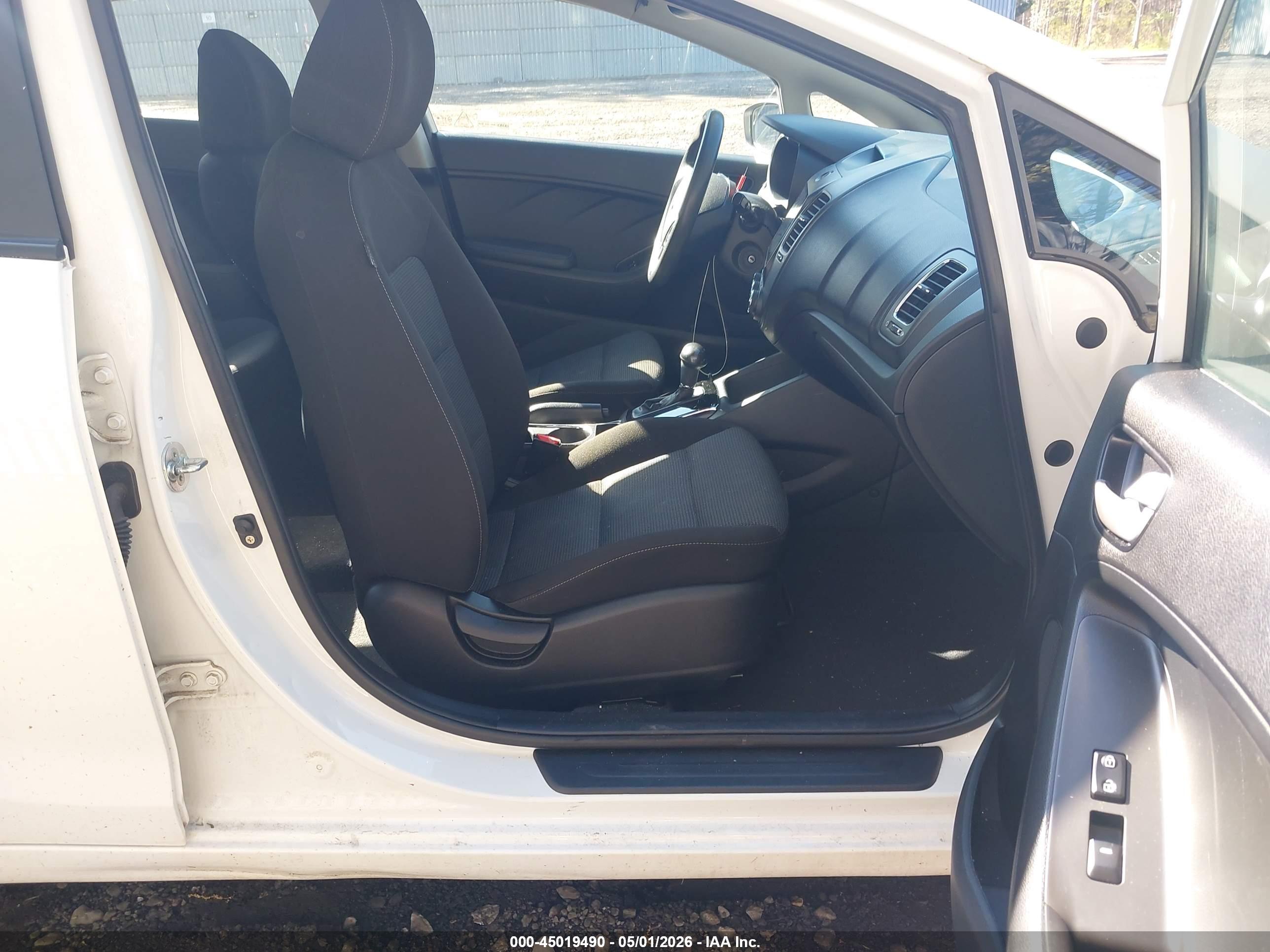 KIA FORTE image 5