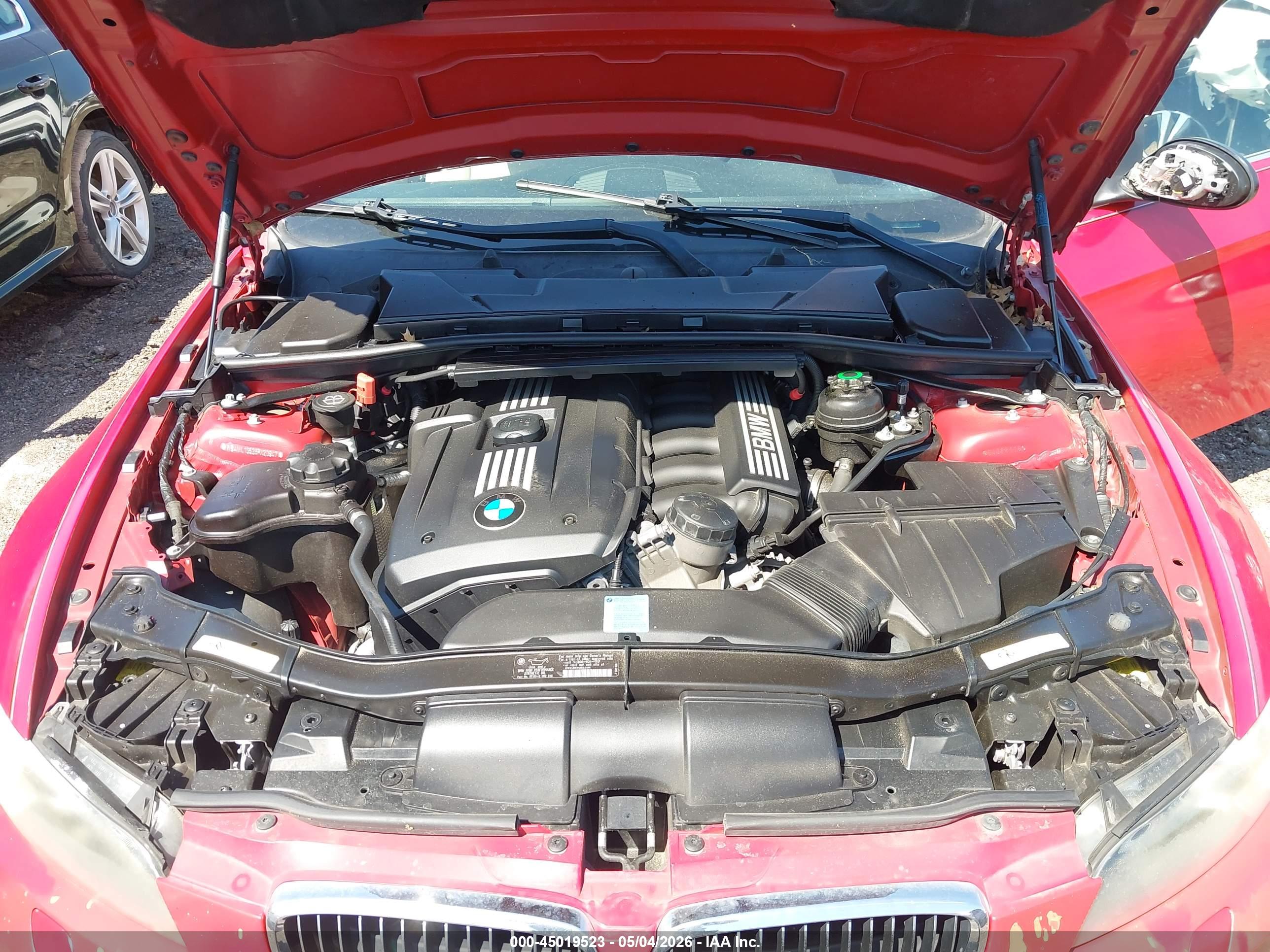 BMW 328I image 10