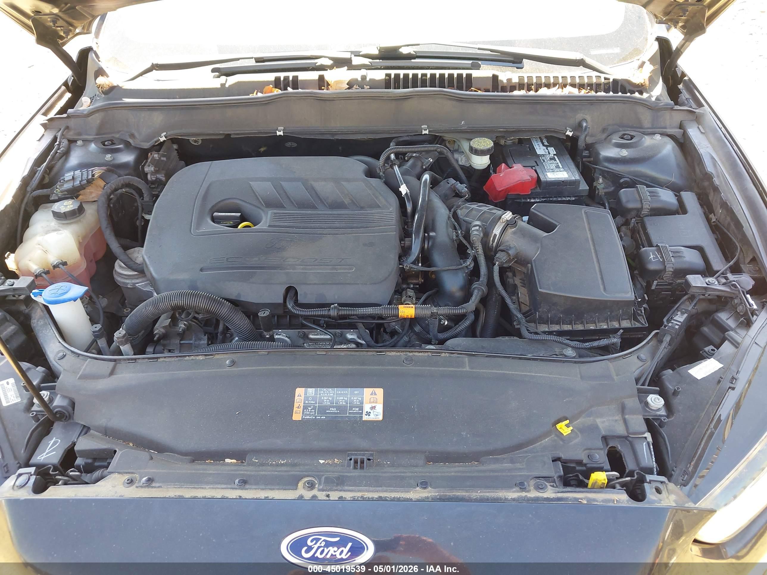FORD FUSION image 10