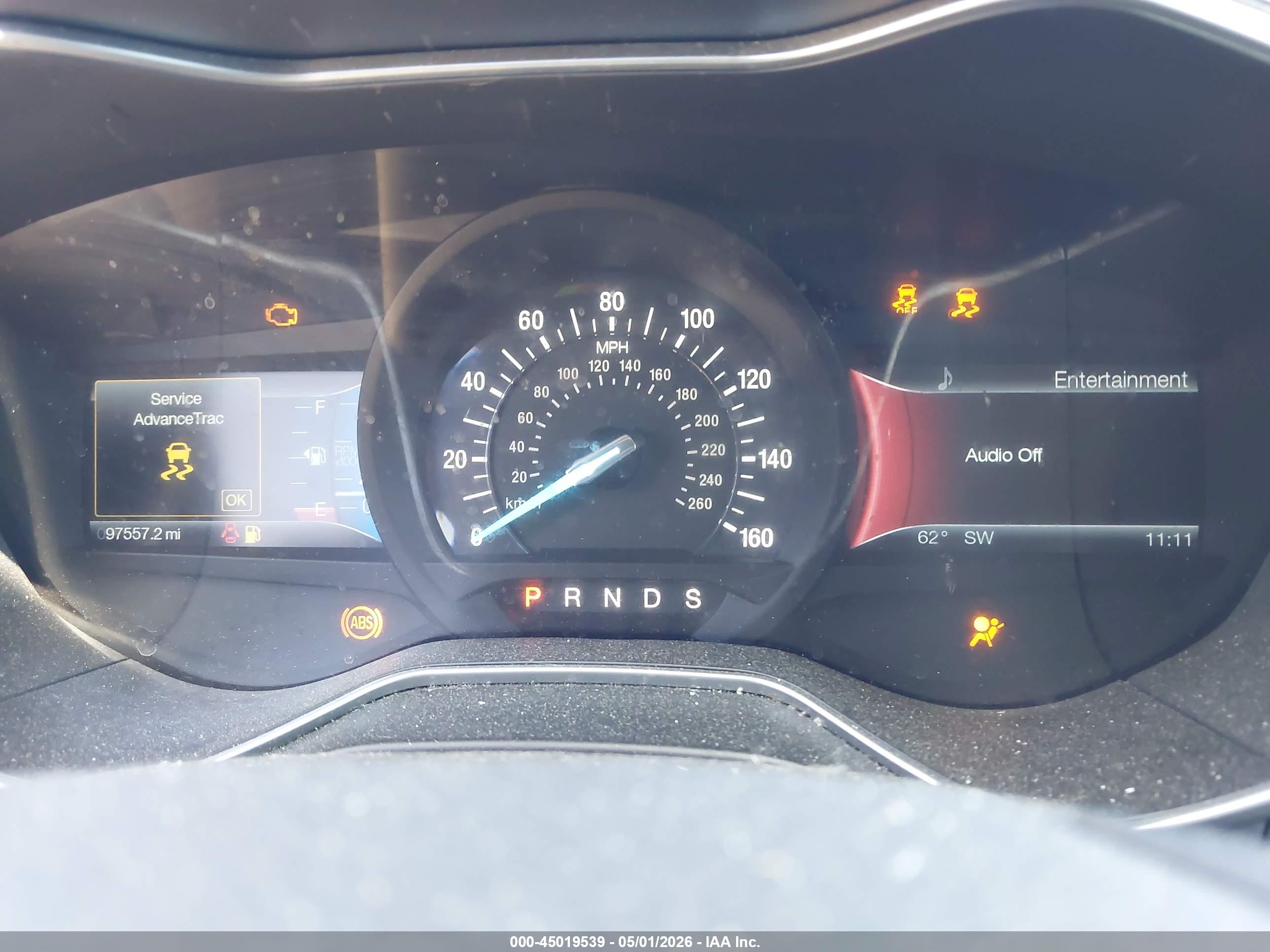 FORD FUSION image 7