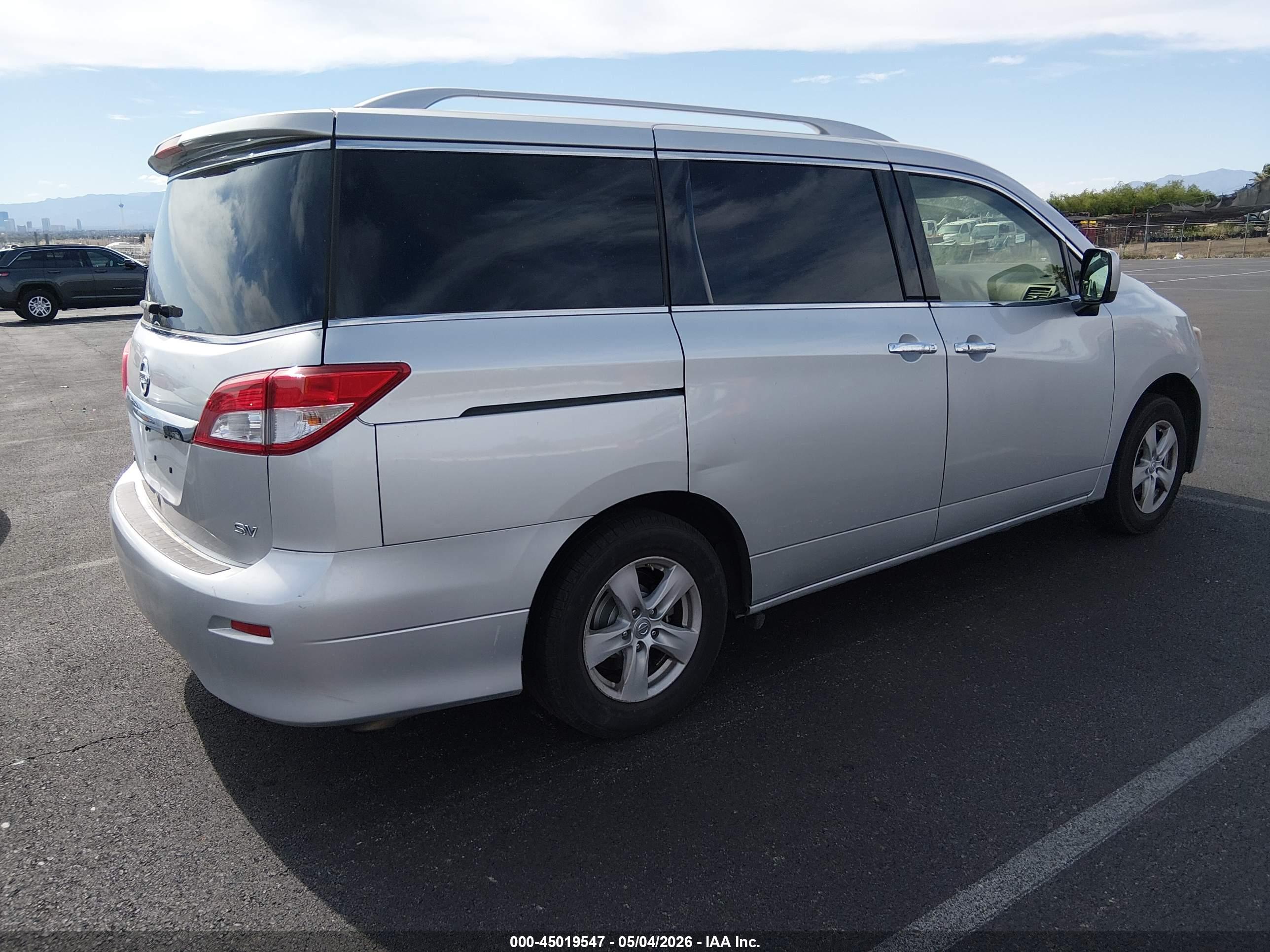 NISSAN QUEST image 4