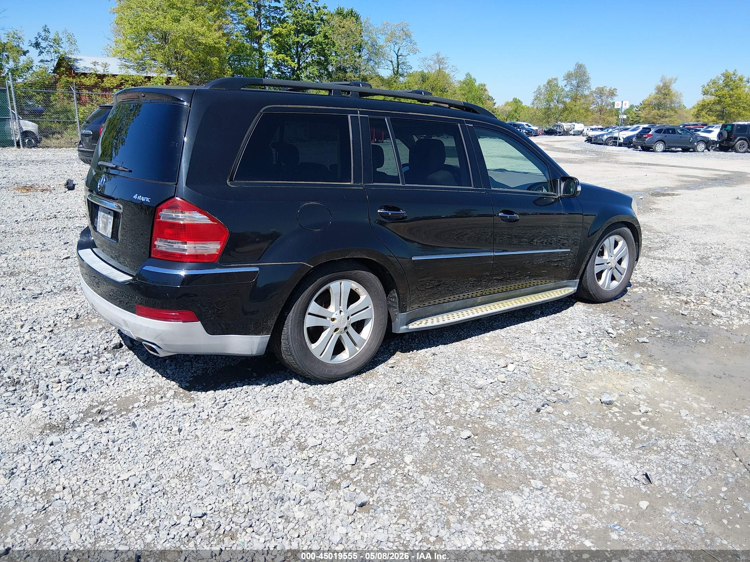 MERCEDES-BENZ GL image 4