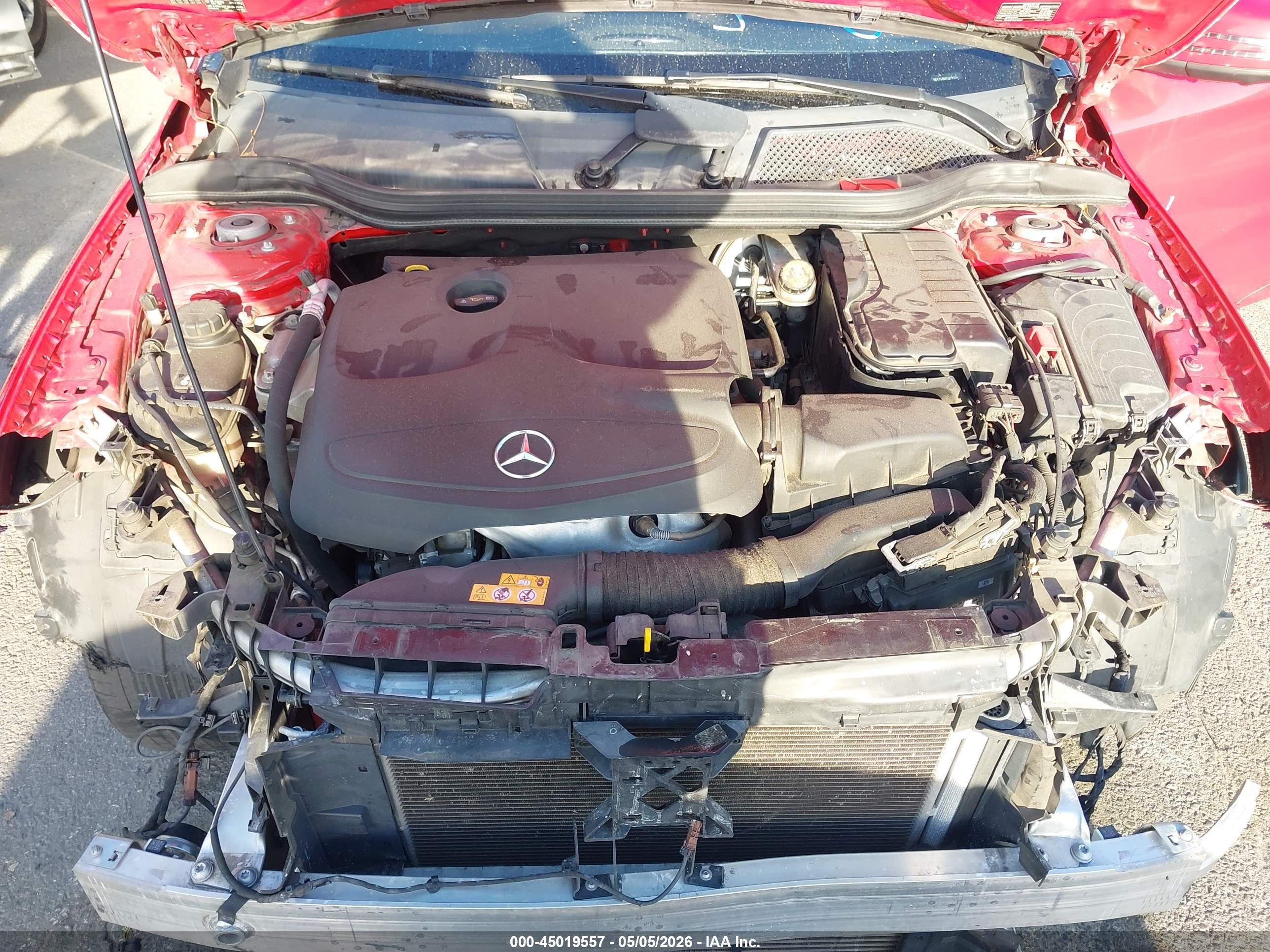 MERCEDES-BENZ GLA image 10