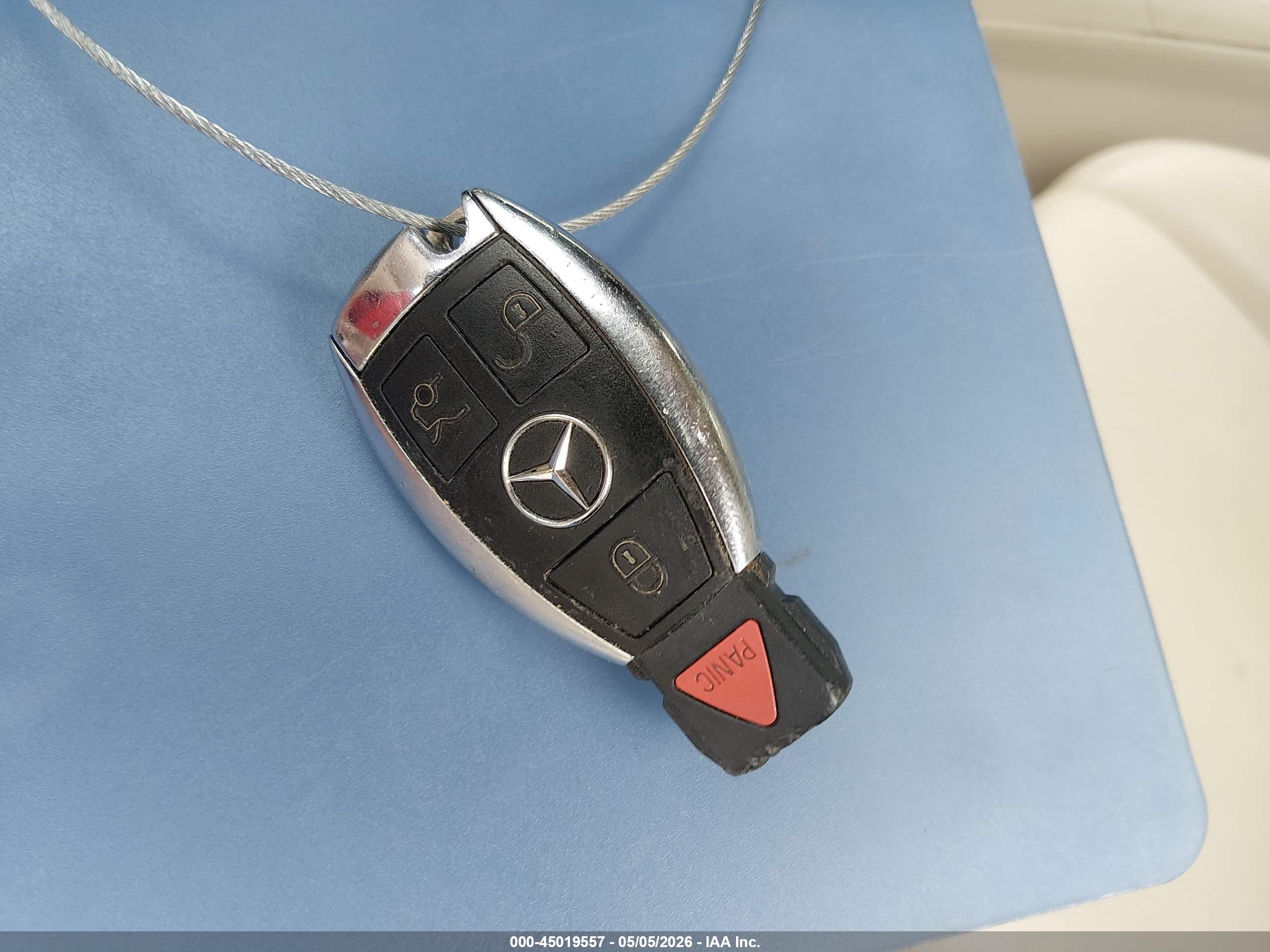 MERCEDES-BENZ GLA image 11