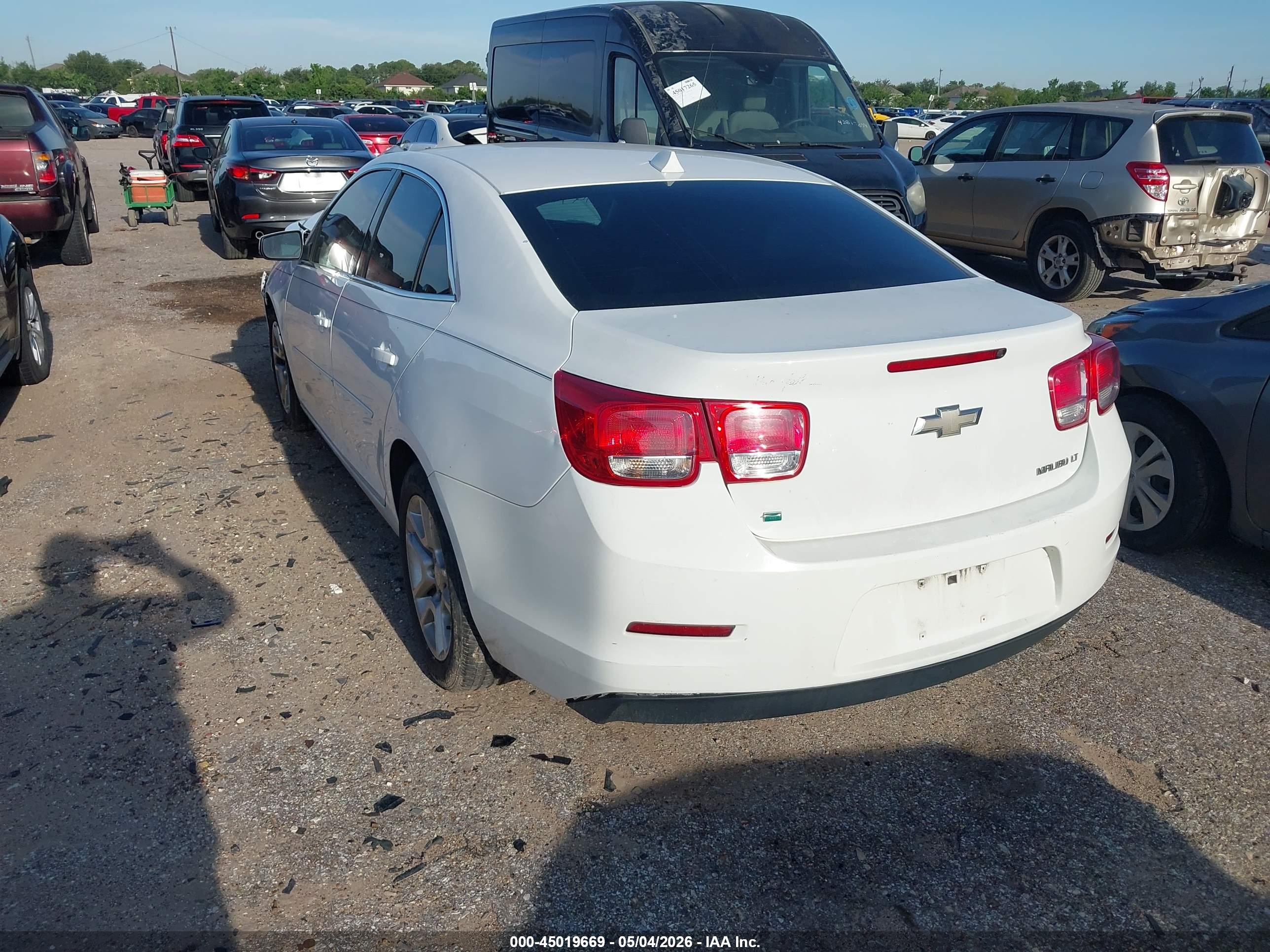CHEVROLET MALIBU image 3