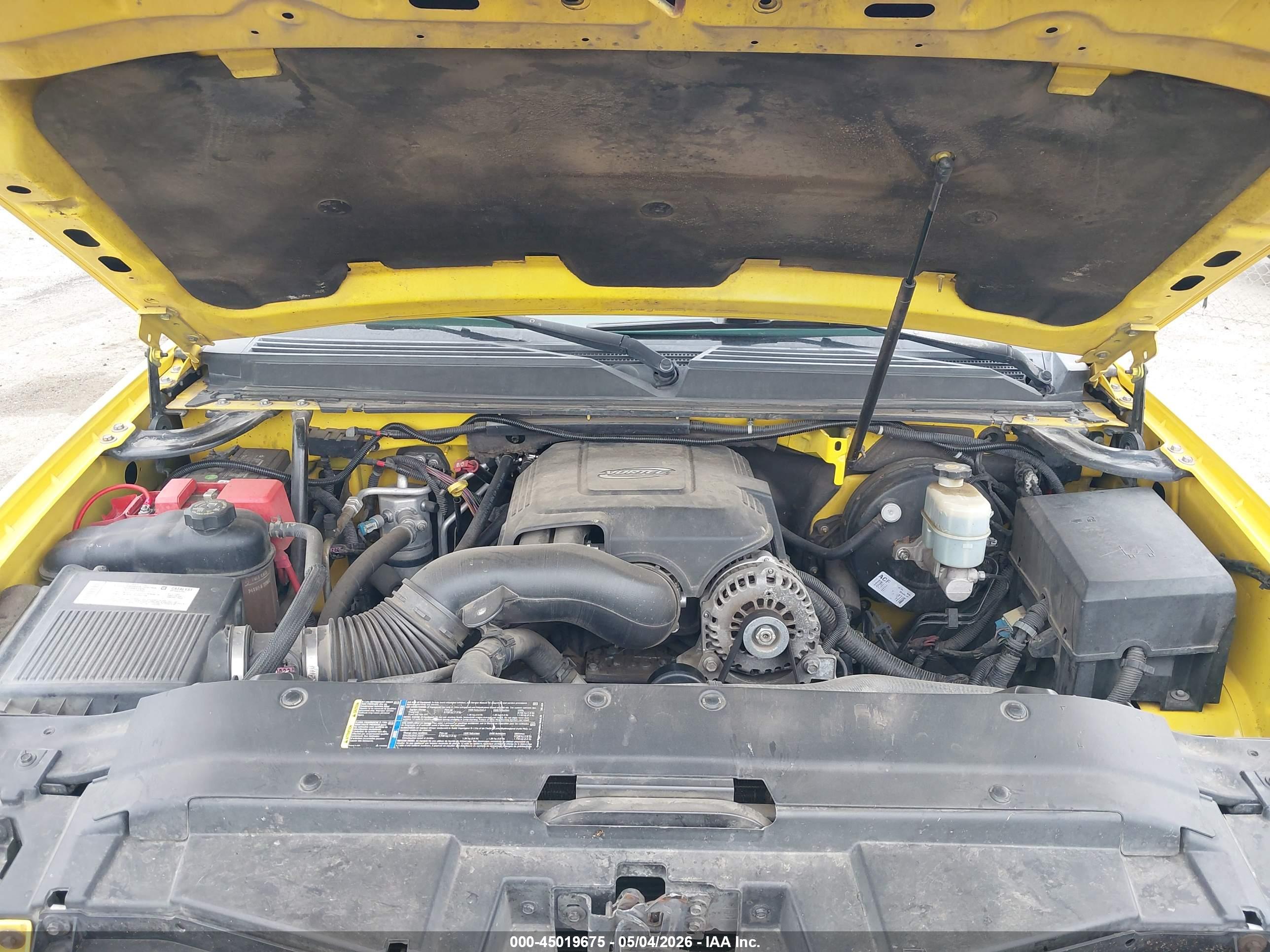 CHEVROLET TAHOE image 10