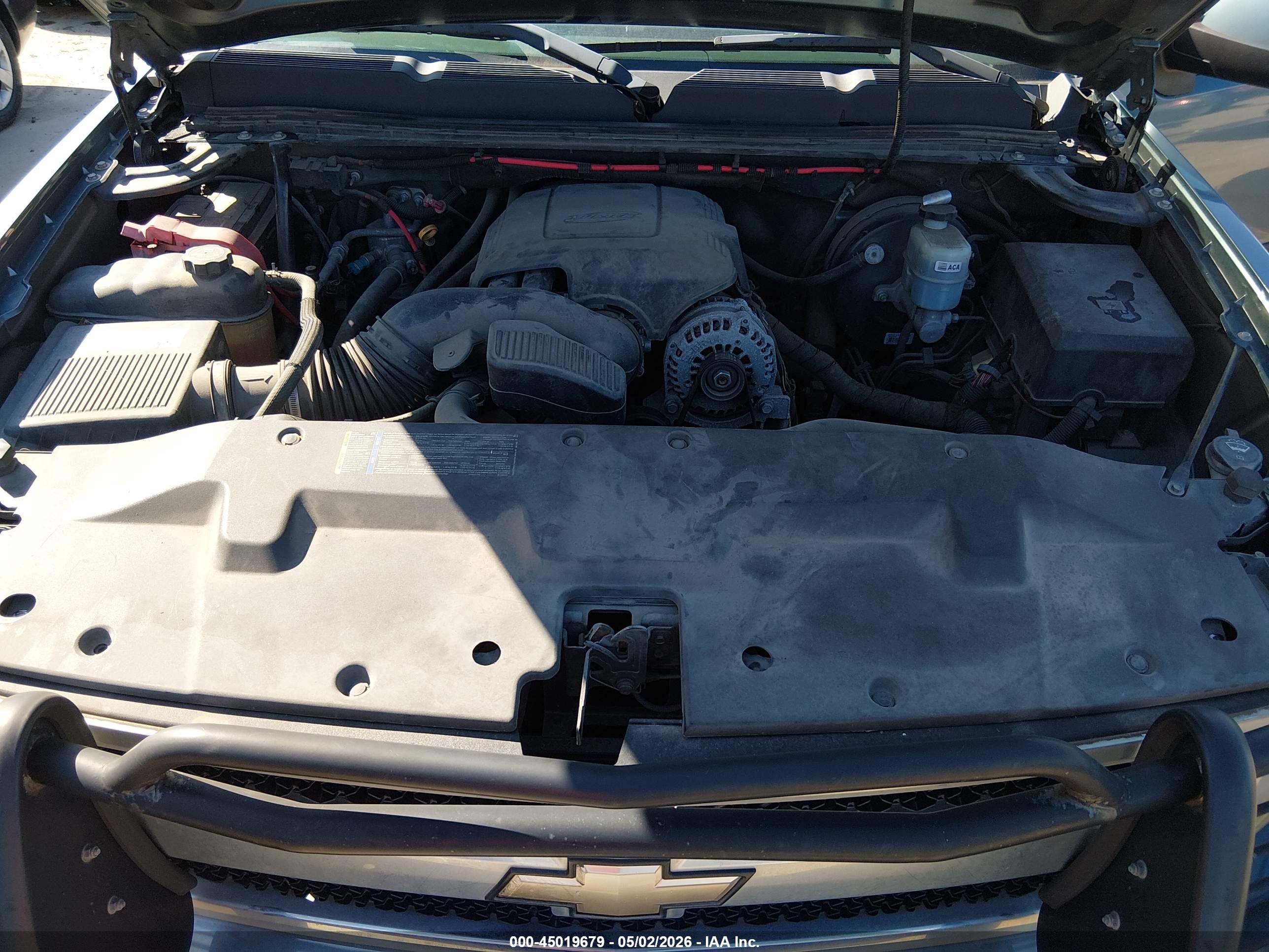 CHEVROLET SILVERADO image 10