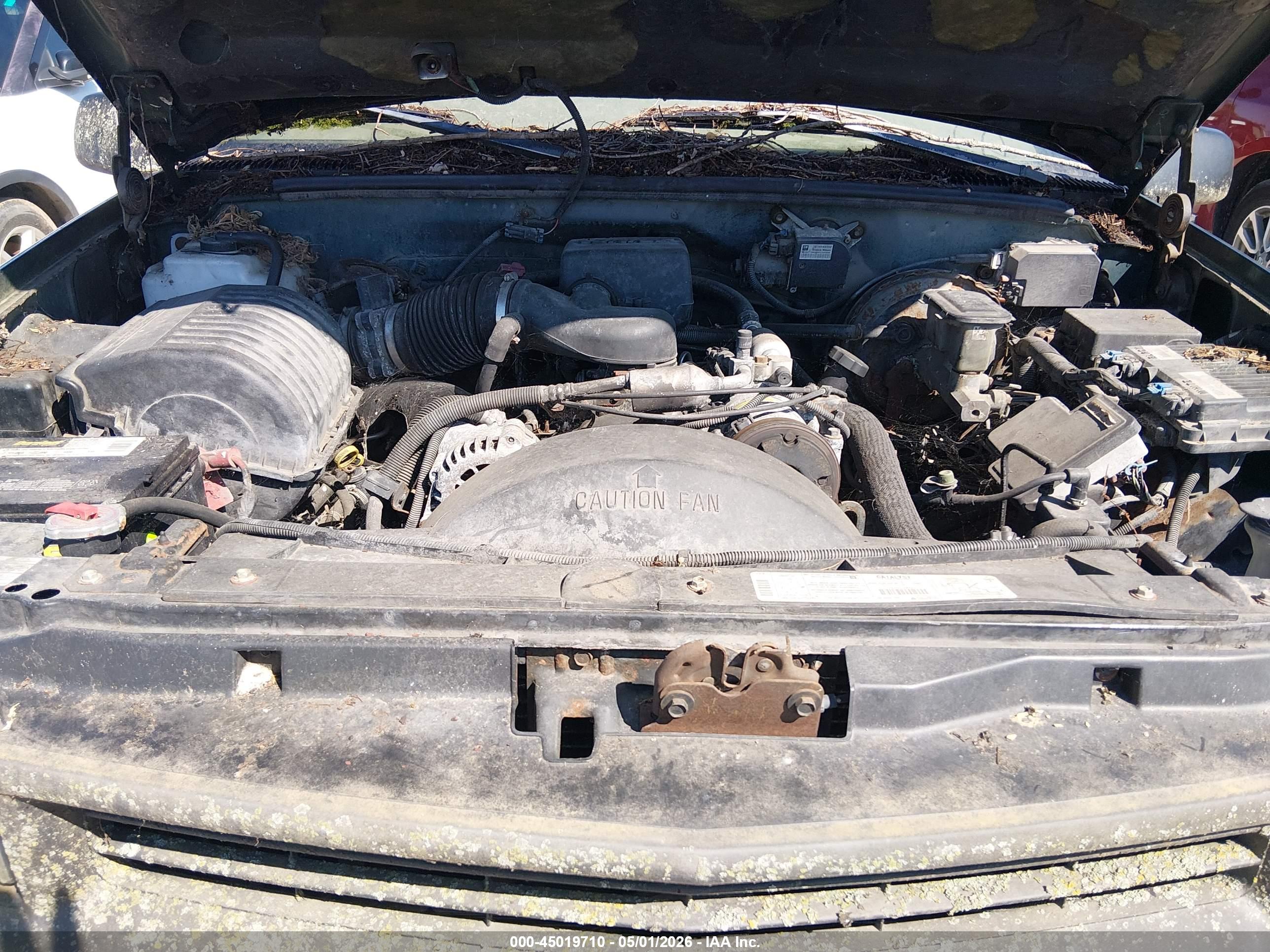 CHEVROLET TAHOE image 10