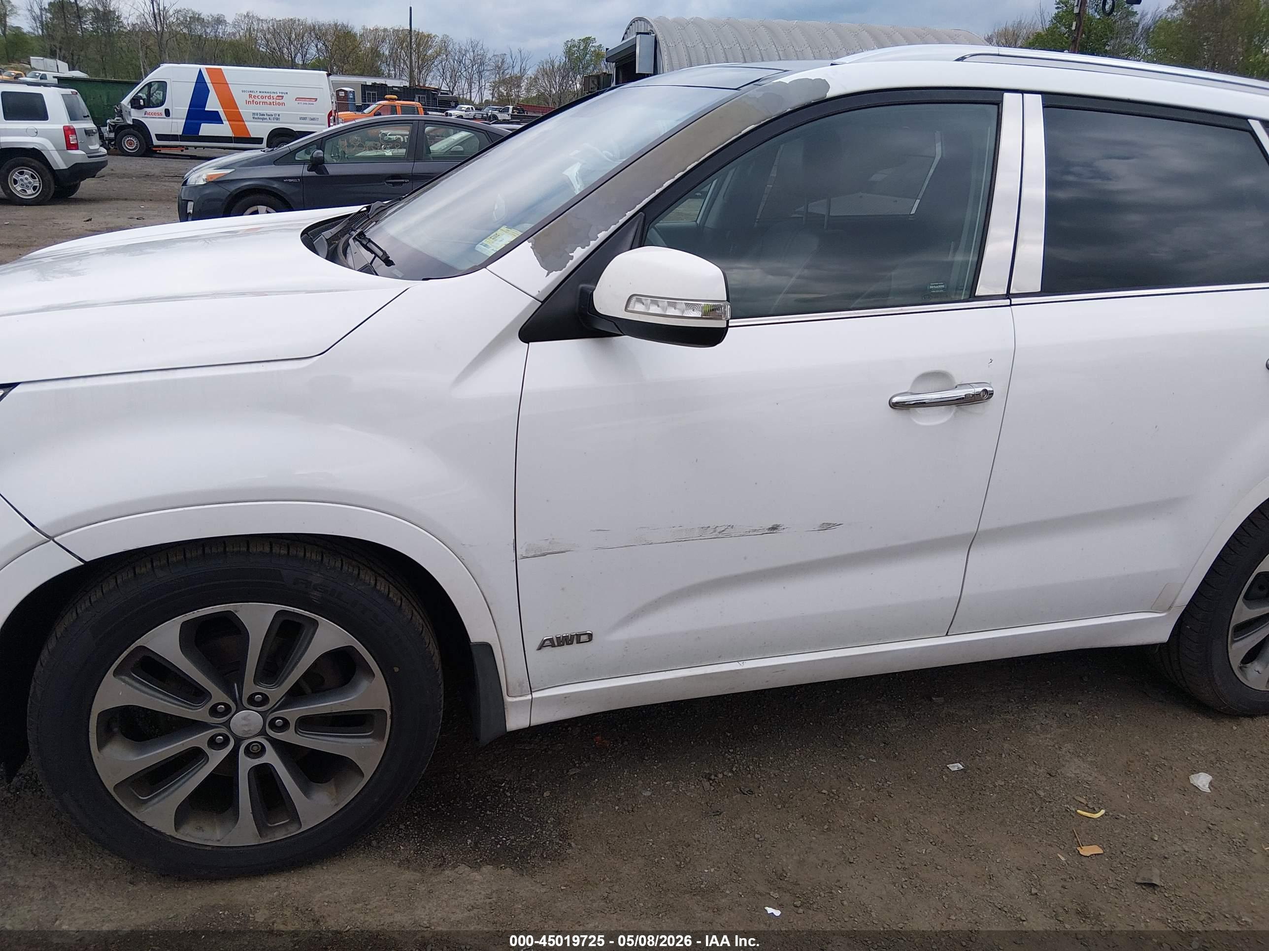 KIA SORENTO image 6