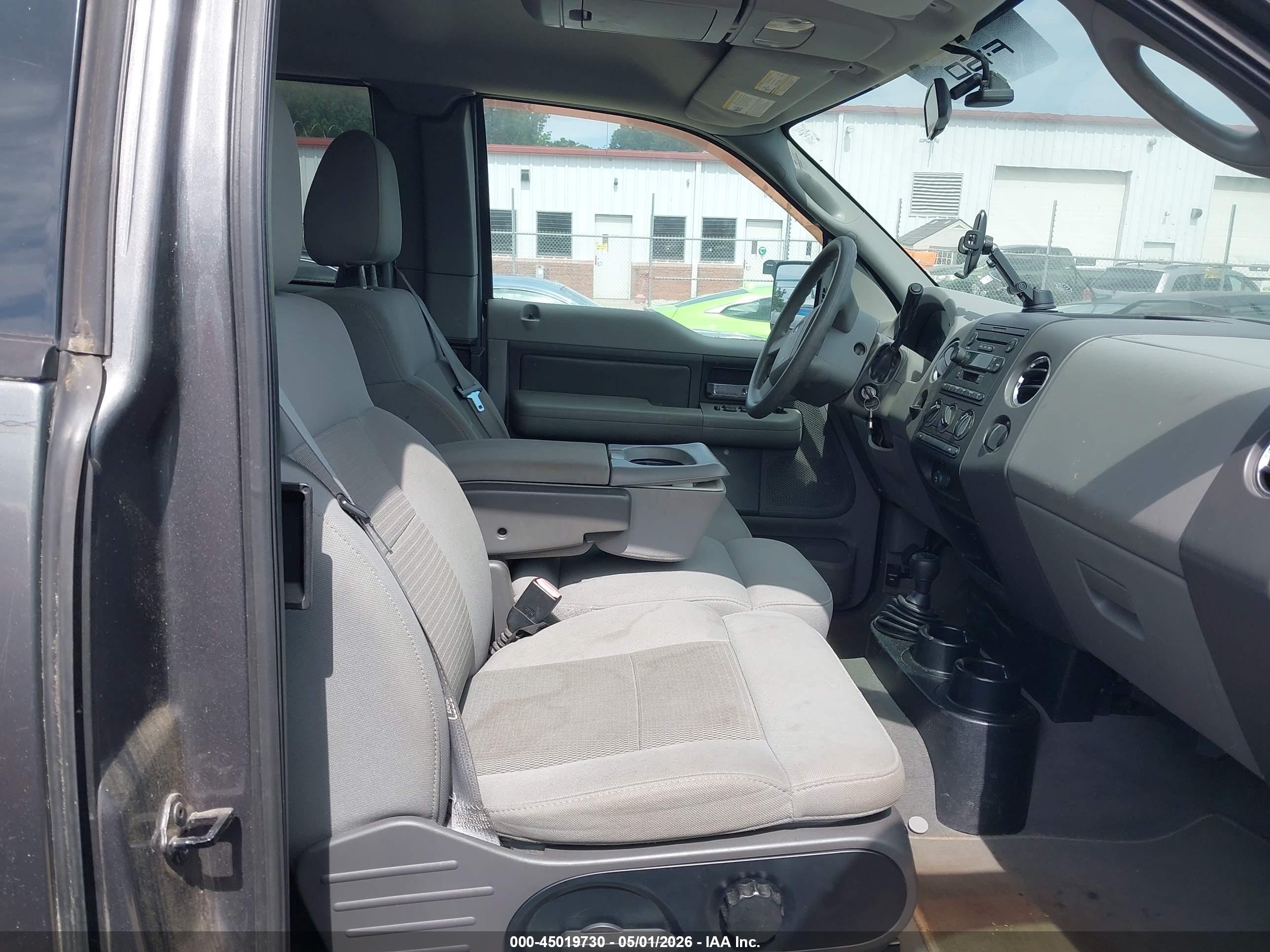 FORD F-150 image 5