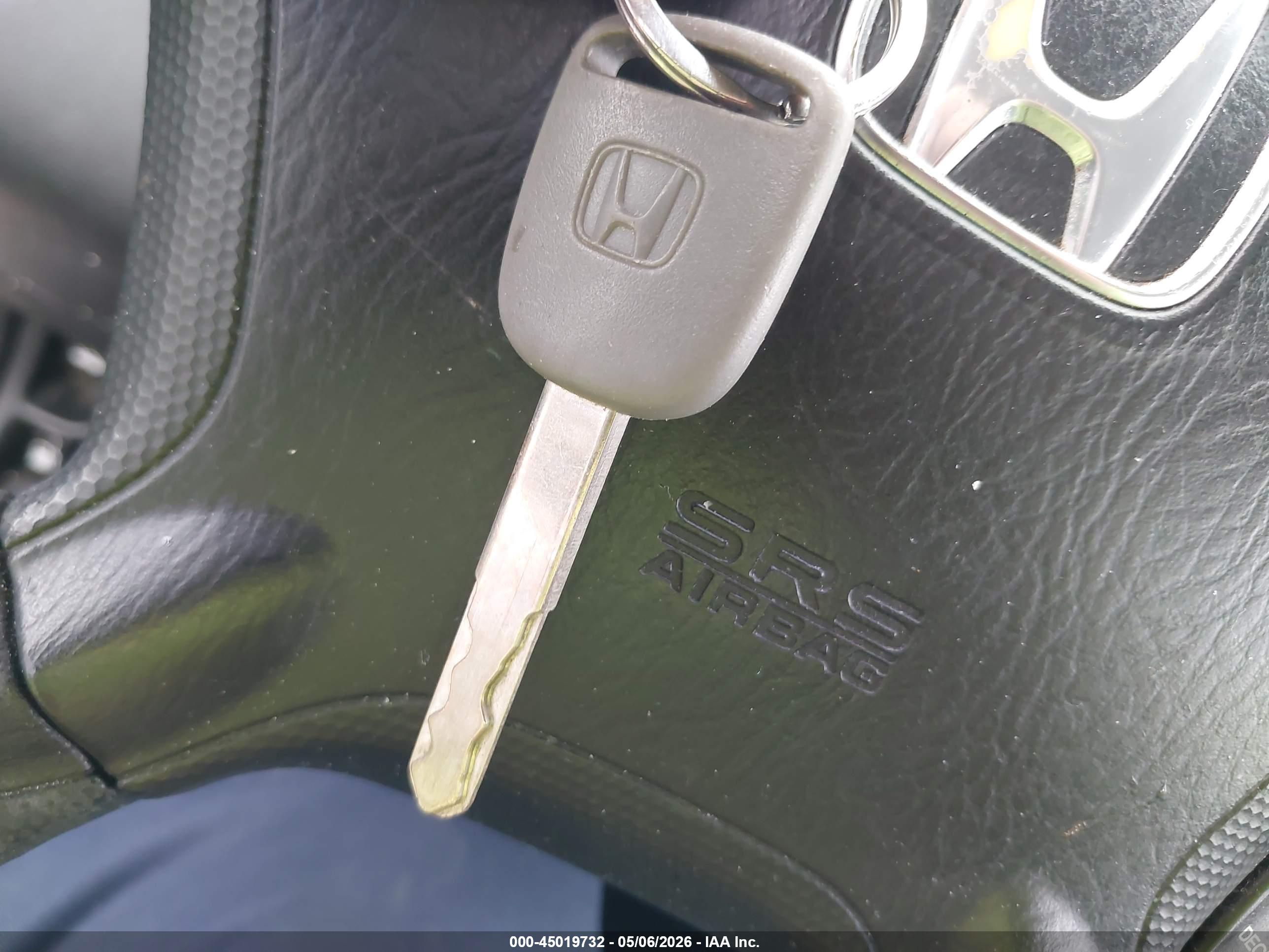 HONDA CR-V image 11
