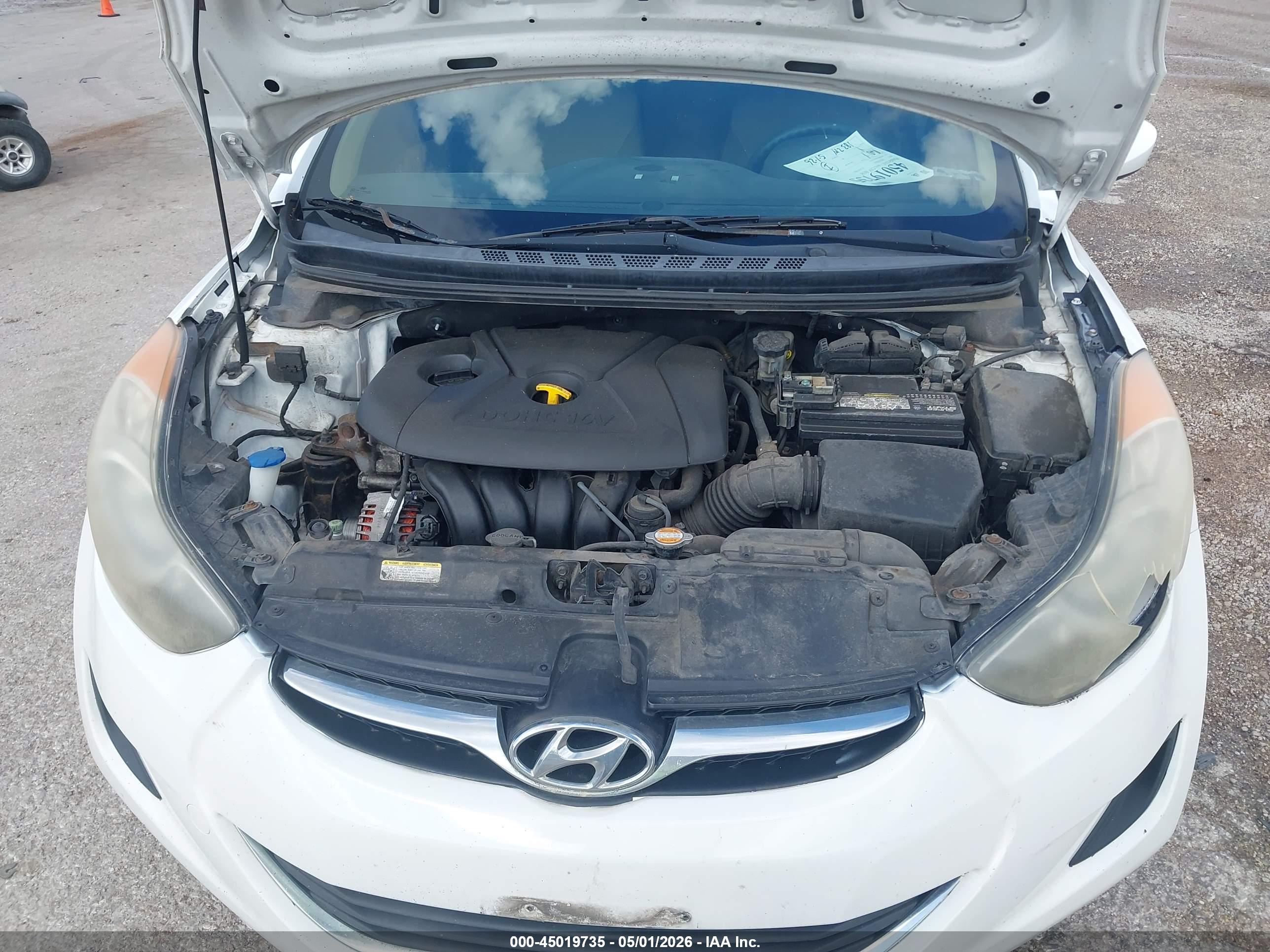 HYUNDAI ELANTRA image 10